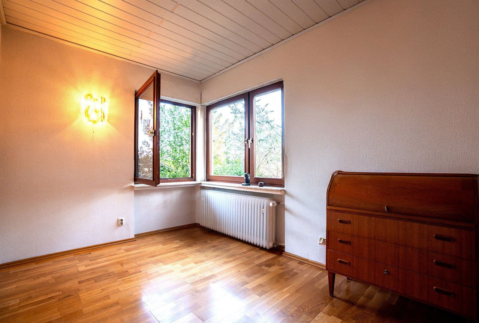 Predaj domu 268 m², pozemek 587 m², Wiesbaden, Hesensko Predaj domu 268 m², pozemek 587 m², Wiesbaden, Hesensko