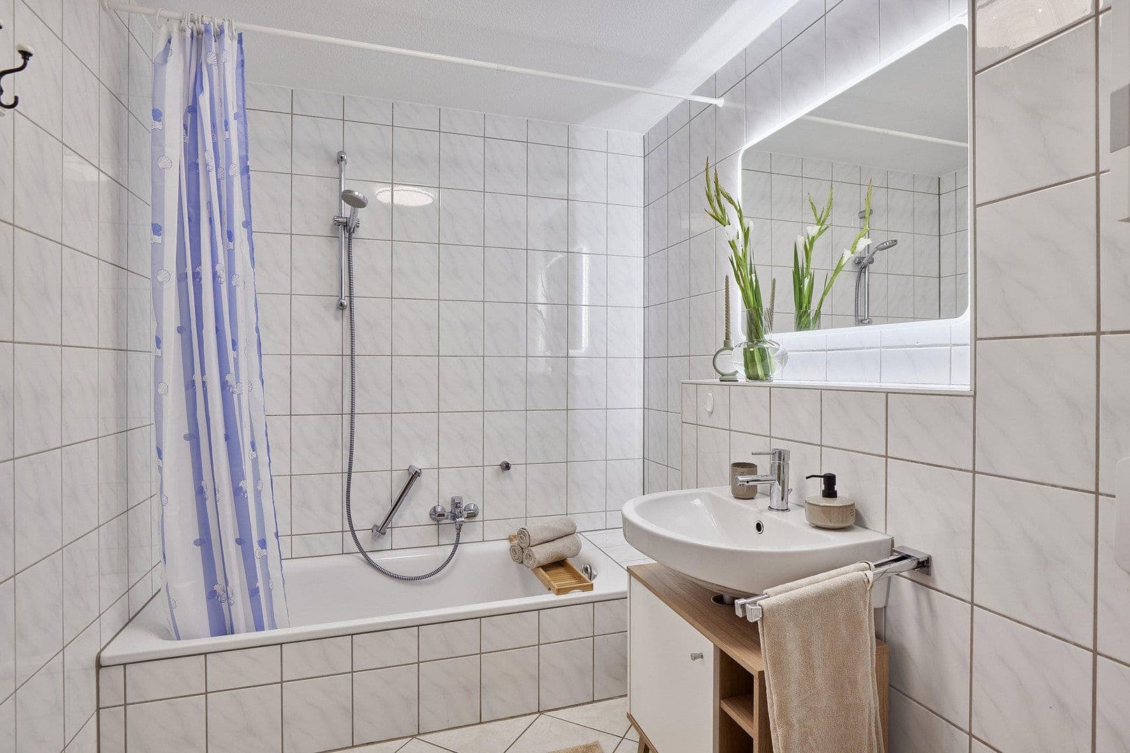 Prenájom bytu 1-izbový 42 m², Am Pumphaus 5, Walldürn, Bádensko-Wurttembersko Prenájom bytu 1-izbový 42 m², Am Pumphaus 5, Walldürn, Bádensko-Wurttembersko