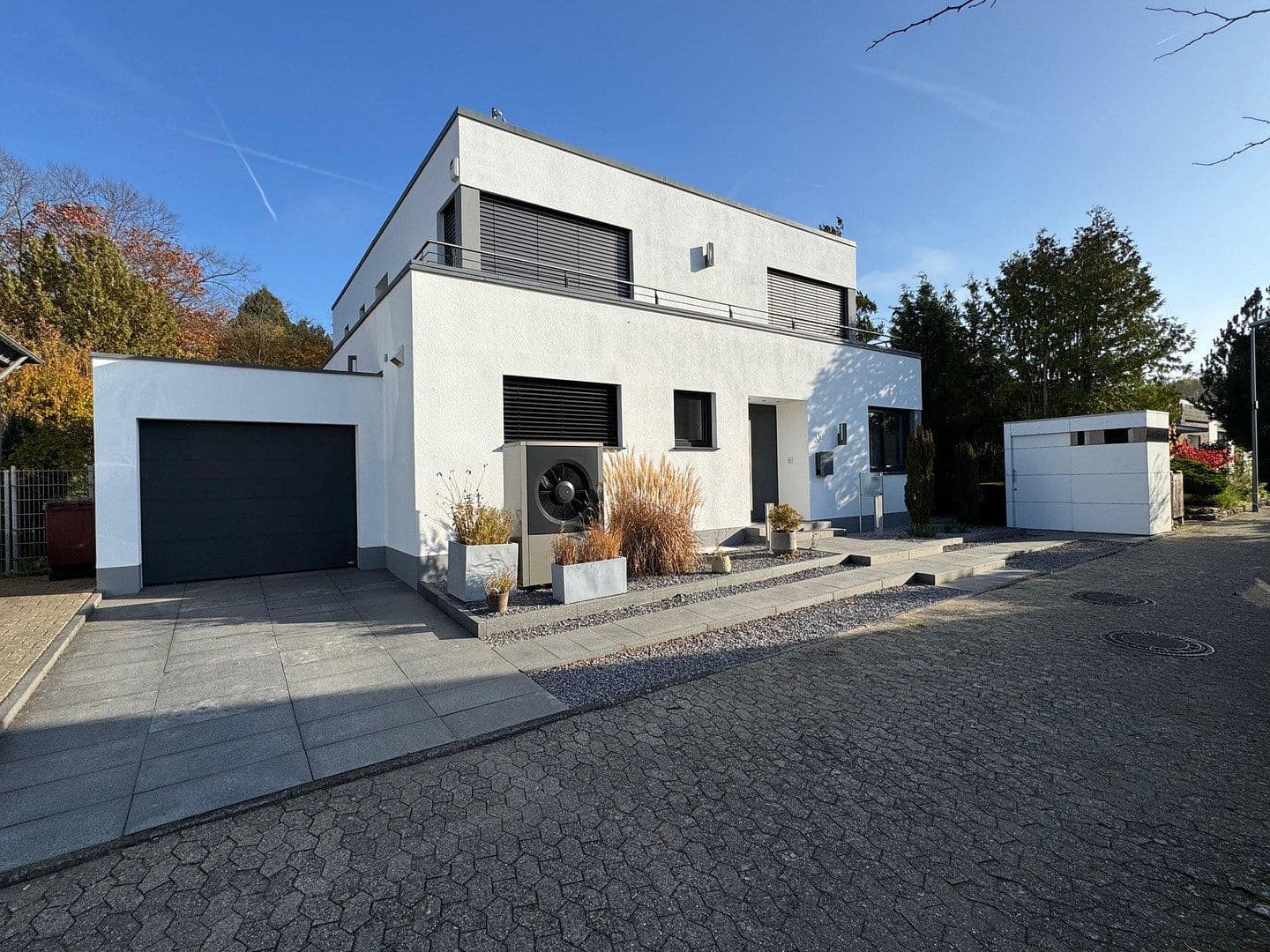 Predaj domu 227 m², pozemek 855 m², Dormagen, Severné Porýnie - Westfálsko Predaj domu 227 m², pozemek 855 m², Dormagen, Severné Porýnie - Westfálsko