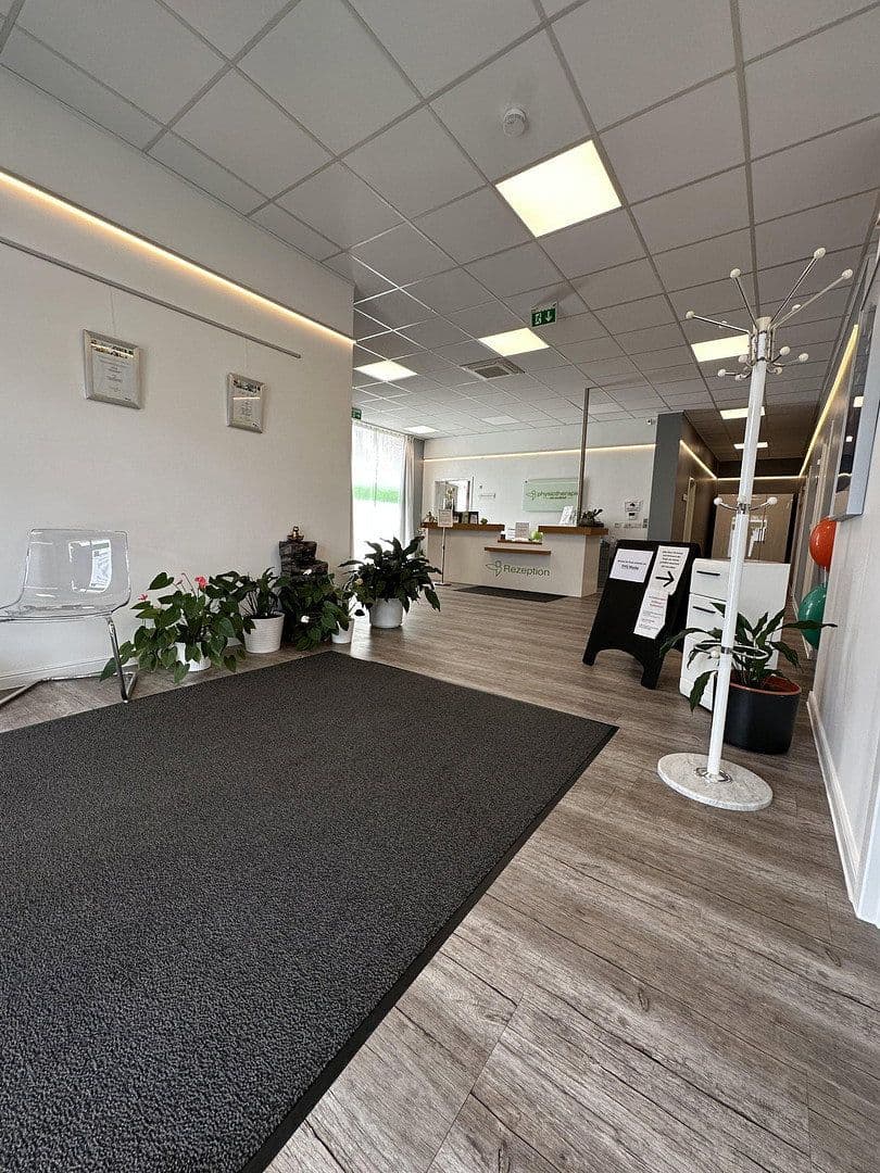Prenájom kancelárie 440 m², Tulpenstr. 2-4, Dietzenbach, Hesensko Prenájom kancelárie 440 m², Tulpenstr. 2-4, Dietzenbach, Hesensko