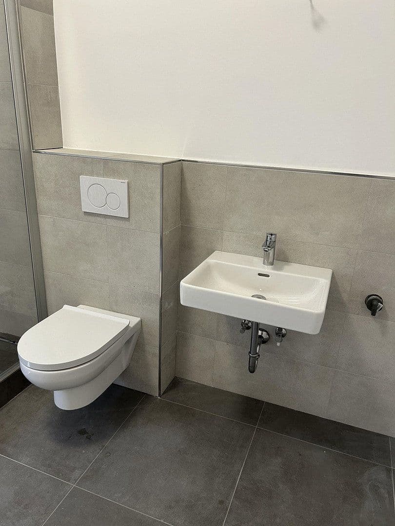 Predaj bytu 4-izbový 93 m², Rheinfeldstraße 67, Ludwigshafen, Porýnie-Falcko Predaj bytu 4-izbový 93 m², Rheinfeldstraße 67, Ludwigshafen, Porýnie-Falcko