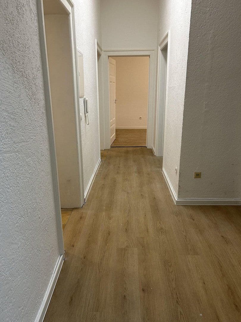 Predaj bytu 4-izbový 93 m², Rheinfeldstraße 67, Ludwigshafen, Porýnie-Falcko Predaj bytu 4-izbový 93 m², Rheinfeldstraße 67, Ludwigshafen, Porýnie-Falcko