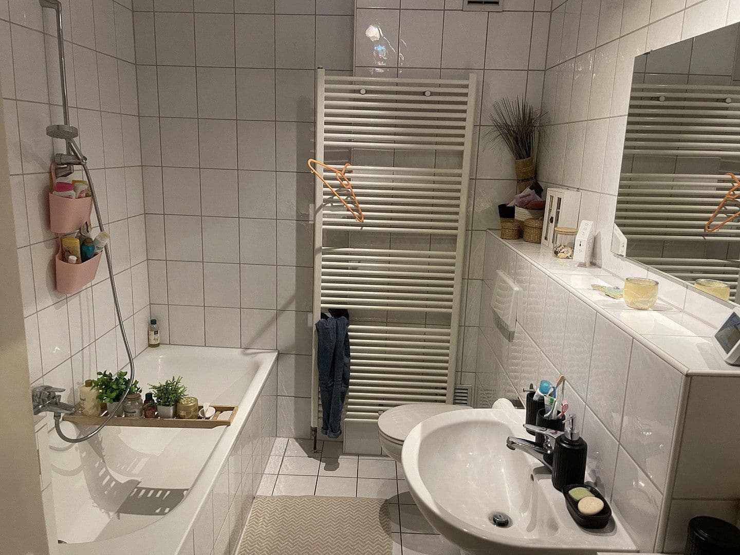 Prenájom bytu 4-izbový 20 m², Würzburg, Bavorsko Prenájom bytu 4-izbový 20 m², Würzburg, Bavorsko