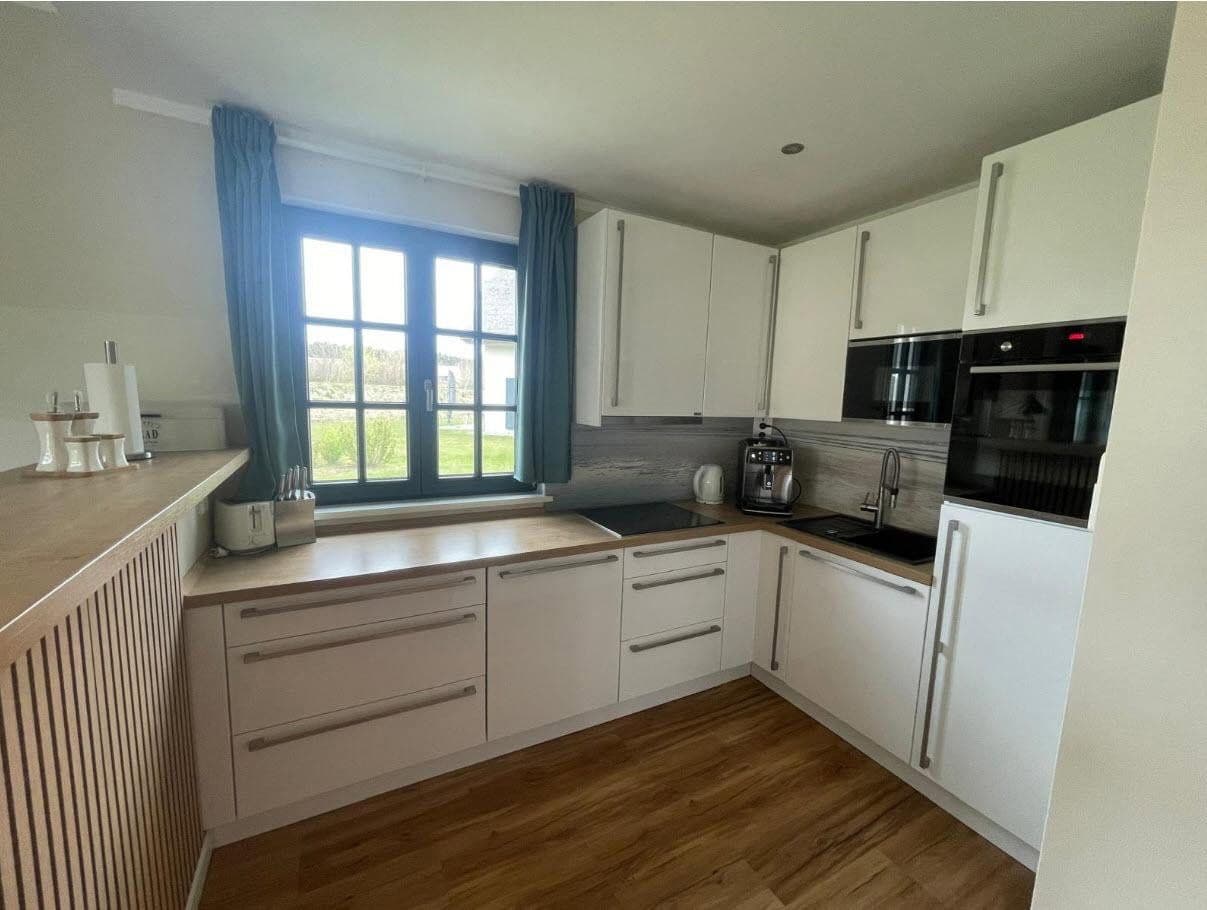 Predaj domu 117 m², pozemek 1.208 m², Dranske, Meklenbursko-Predpomoransko Predaj domu 117 m², pozemek 1.208 m², Dranske, Meklenbursko-Predpomoransko