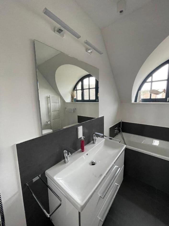 Predaj domu 117 m², pozemek 1.208 m², Dranske, Meklenbursko-Predpomoransko Predaj domu 117 m², pozemek 1.208 m², Dranske, Meklenbursko-Predpomoransko