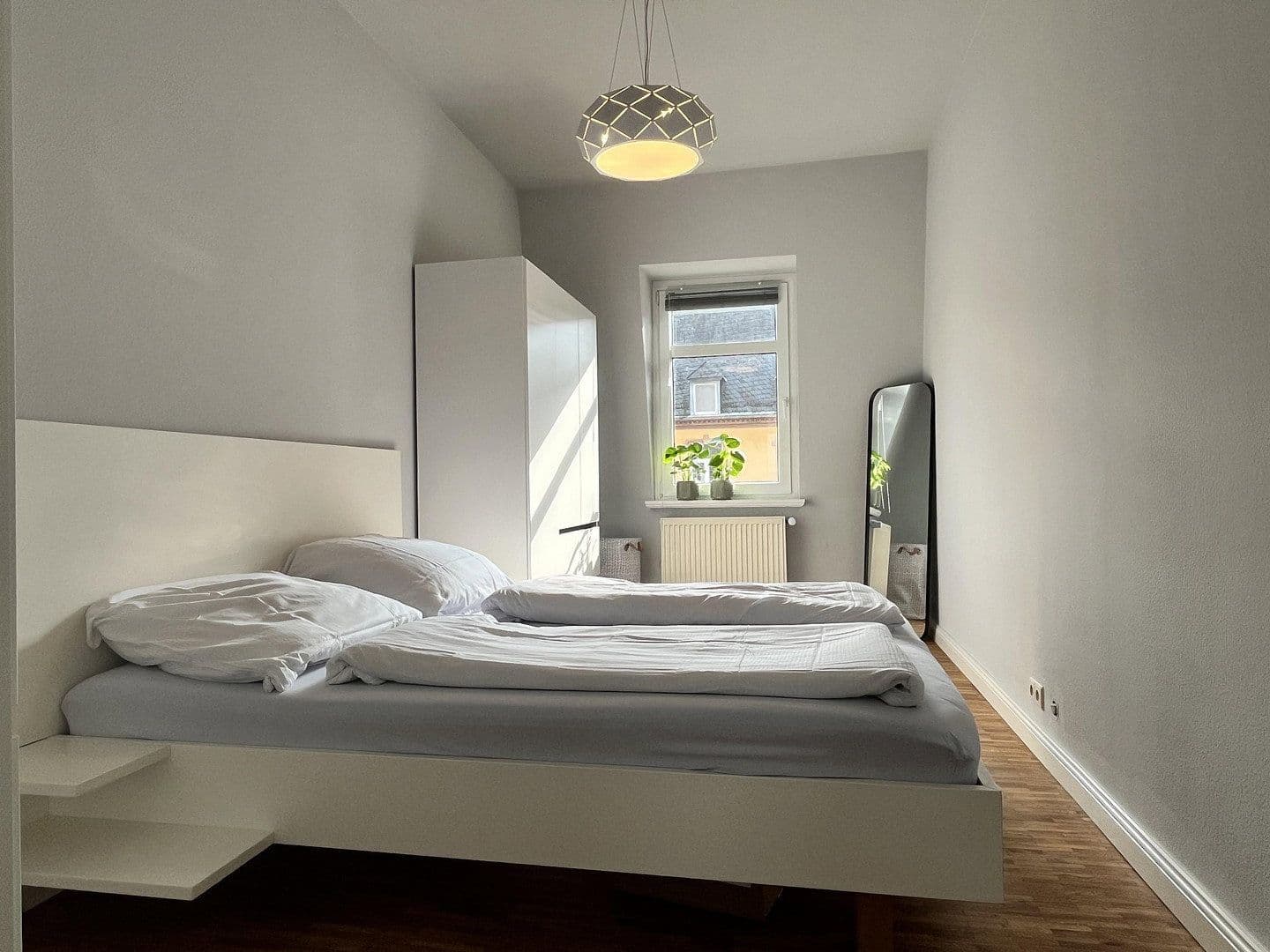 Prenájom bytu 2-izbový 65 m², Nordendstrasse 18, Frankfurt am Main, Hesensko Prenájom bytu 2-izbový 65 m², Nordendstrasse 18, Frankfurt am Main, Hesensko