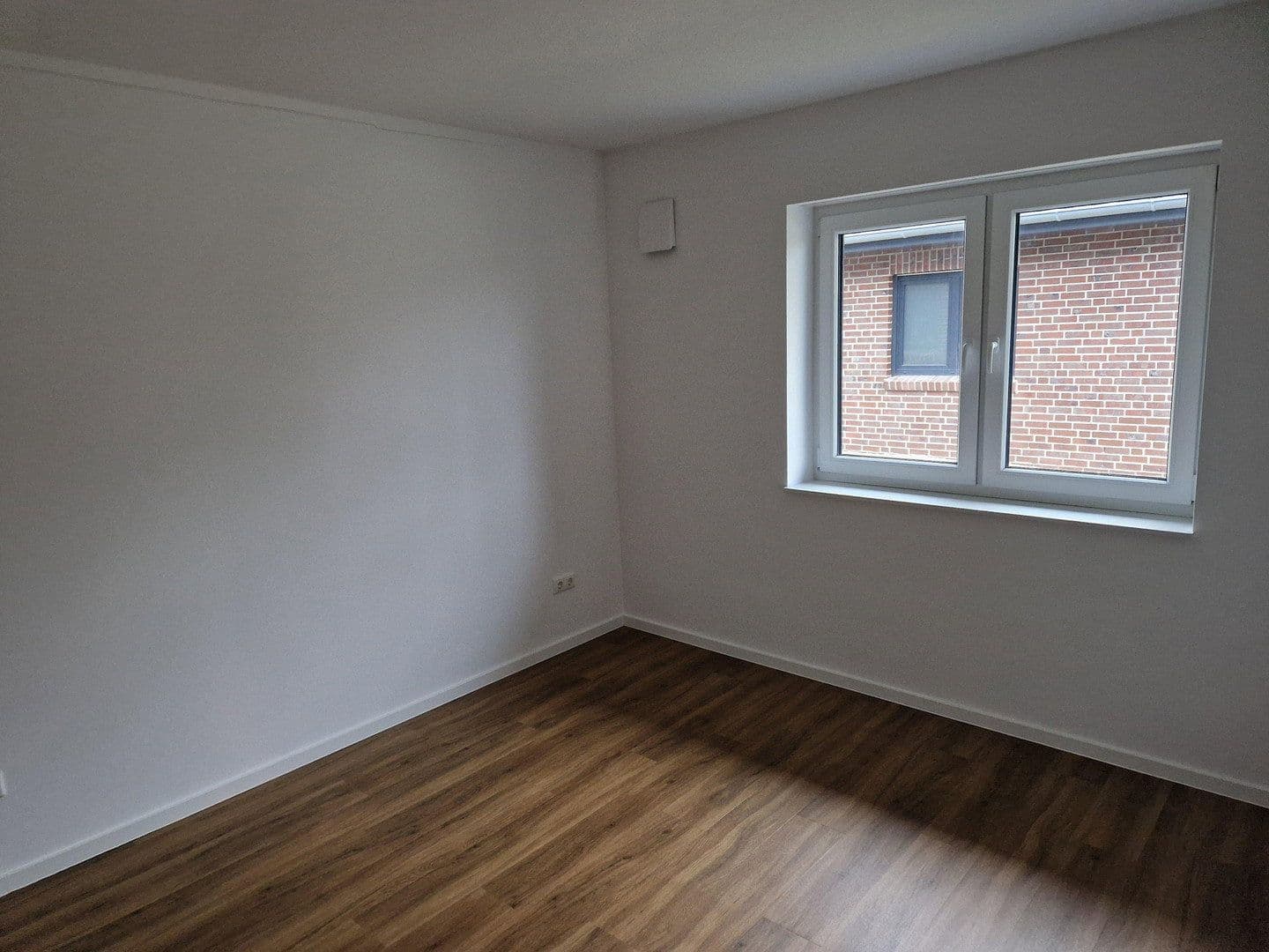 Predaj domu 56 m², pozemek 481 m², Aurich, Dolné Sasko Predaj domu 56 m², pozemek 481 m², Aurich, Dolné Sasko