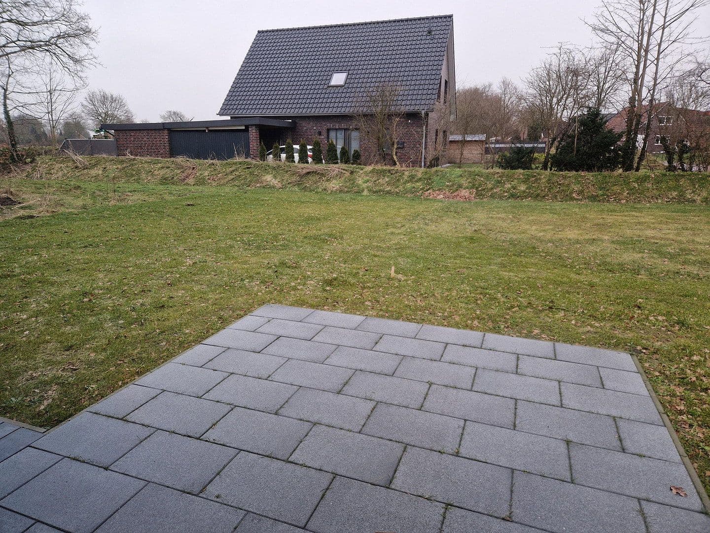 Predaj domu 56 m², pozemek 481 m², Aurich, Dolné Sasko Predaj domu 56 m², pozemek 481 m², Aurich, Dolné Sasko