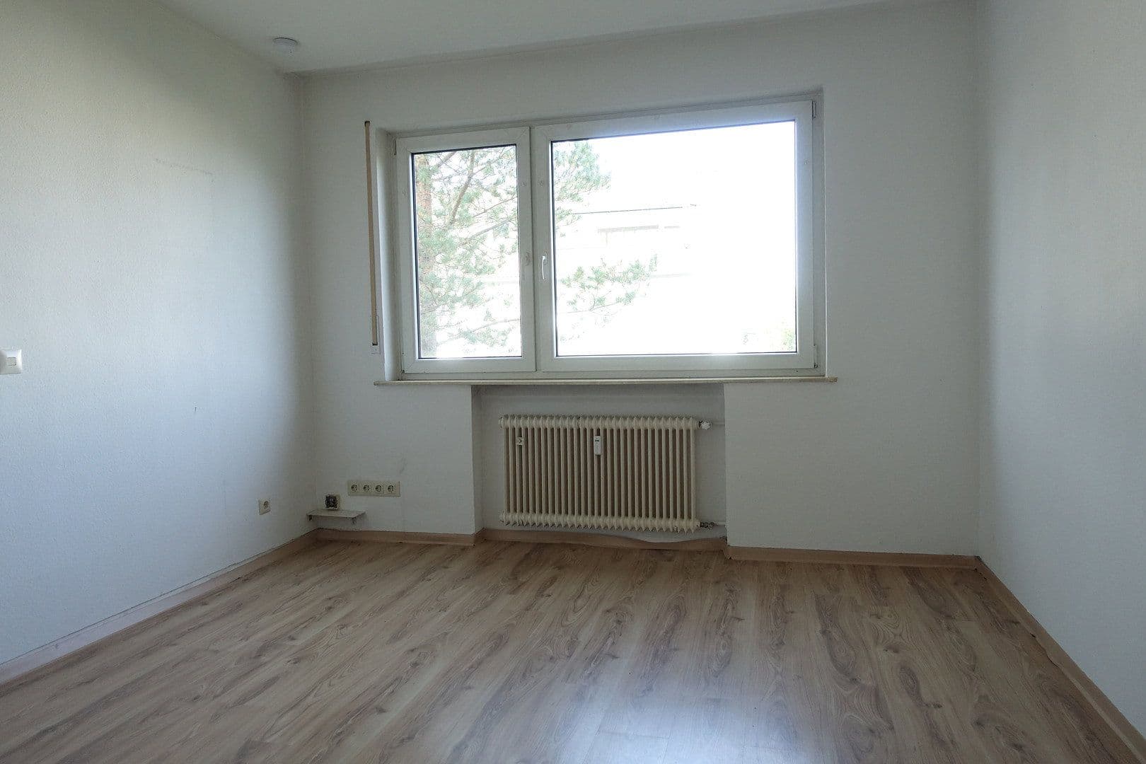 Predaj domu 190 m², pozemek 854 m², Kiefernweg 1, Idstein, Hesensko Predaj domu 190 m², pozemek 854 m², Kiefernweg 1, Idstein, Hesensko