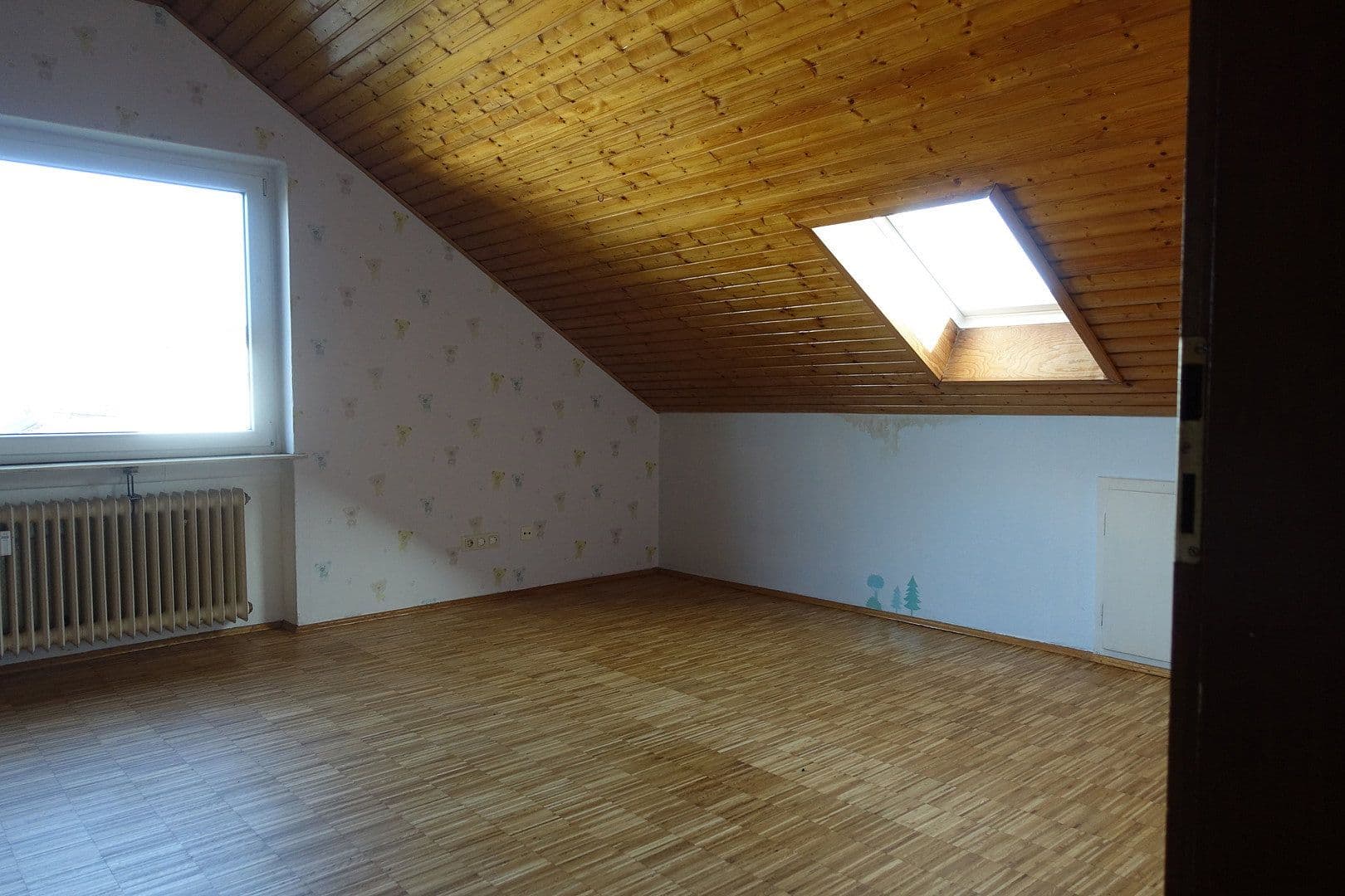 Predaj domu 190 m², pozemek 854 m², Kiefernweg 1, Idstein, Hesensko Predaj domu 190 m², pozemek 854 m², Kiefernweg 1, Idstein, Hesensko