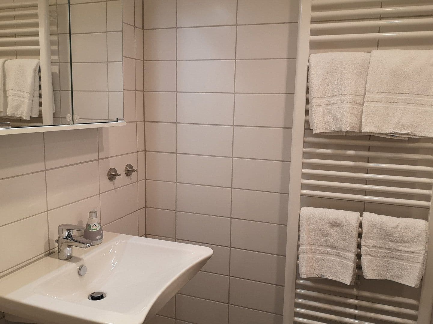 Predaj domu 615 m², pozemek 6.906 m², Lehe, Šlezvicko-Holštajnsko Predaj domu 615 m², pozemek 6.906 m², Lehe, Šlezvicko-Holštajnsko