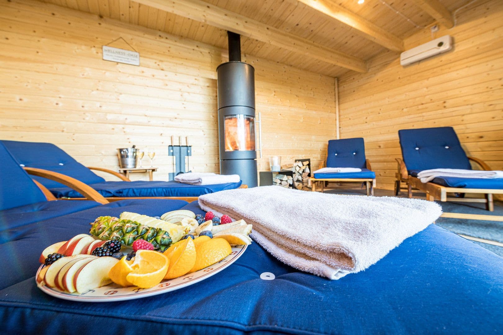 Predaj domu 615 m², pozemek 6.906 m², Lehe, Šlezvicko-Holštajnsko Predaj domu 615 m², pozemek 6.906 m², Lehe, Šlezvicko-Holštajnsko