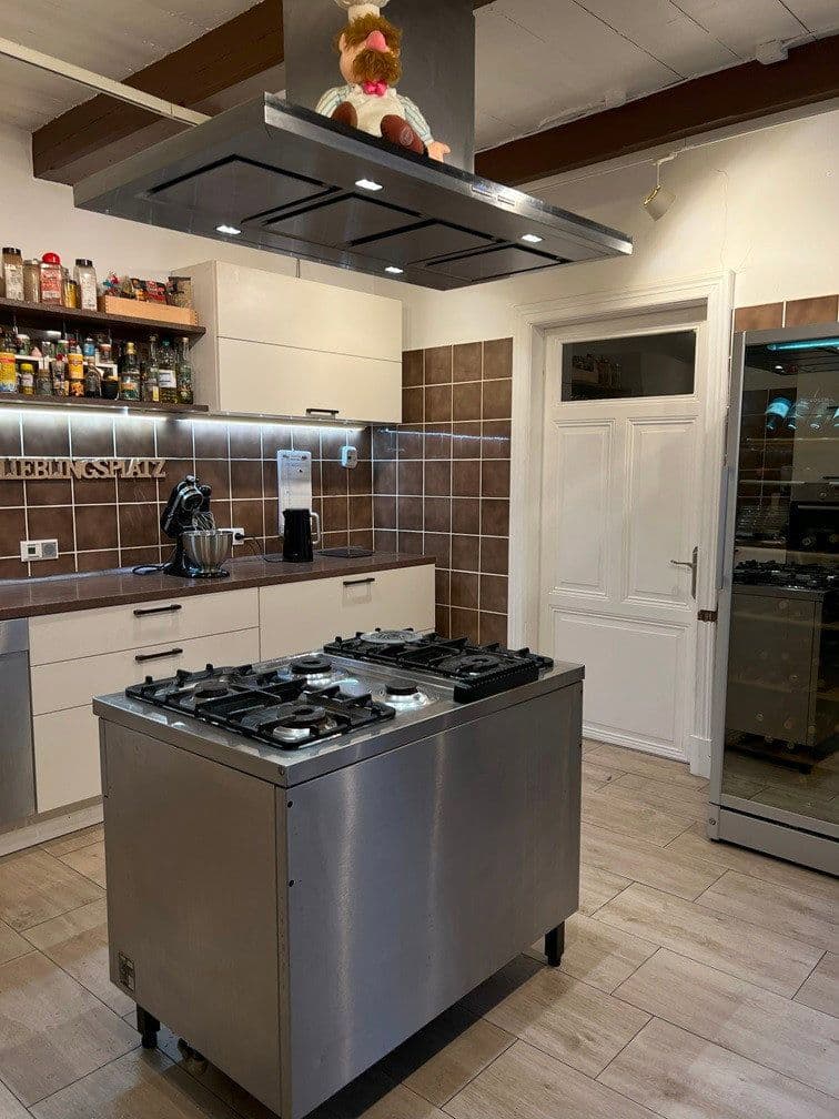 Predaj domu 615 m², pozemek 6.906 m², Lehe, Šlezvicko-Holštajnsko Predaj domu 615 m², pozemek 6.906 m², Lehe, Šlezvicko-Holštajnsko