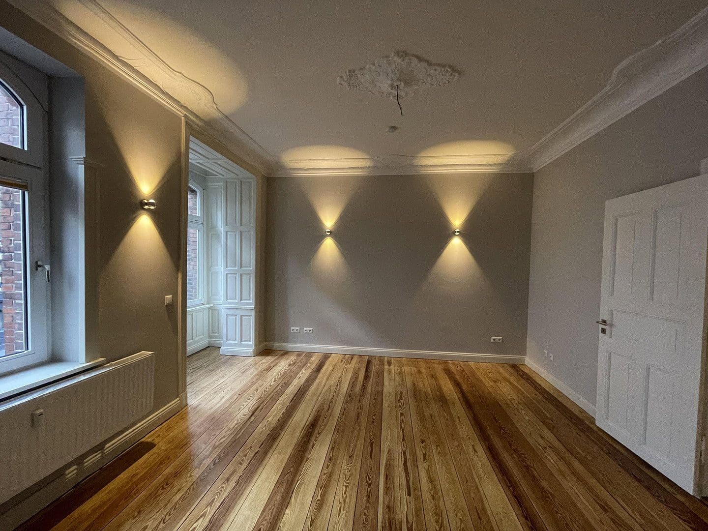 Prenájom bytu 2-izbový 83 m², Holtenauer Strasse 240, Kiel, Šlezvicko-Holštajnsko Prenájom bytu 2-izbový 83 m², Holtenauer Strasse 240, Kiel, Šlezvicko-Holštajnsko