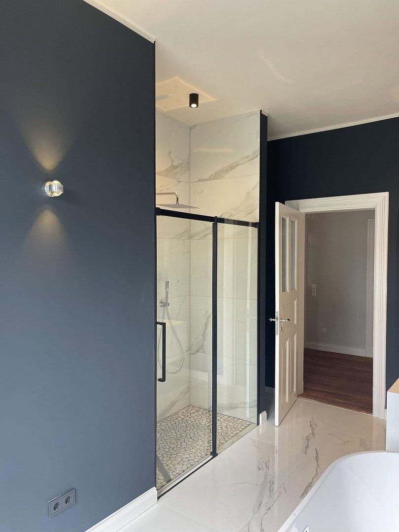 Prenájom bytu 2-izbový 83 m², Holtenauer Strasse 240, Kiel, Šlezvicko-Holštajnsko Prenájom bytu 2-izbový 83 m², Holtenauer Strasse 240, Kiel, Šlezvicko-Holštajnsko