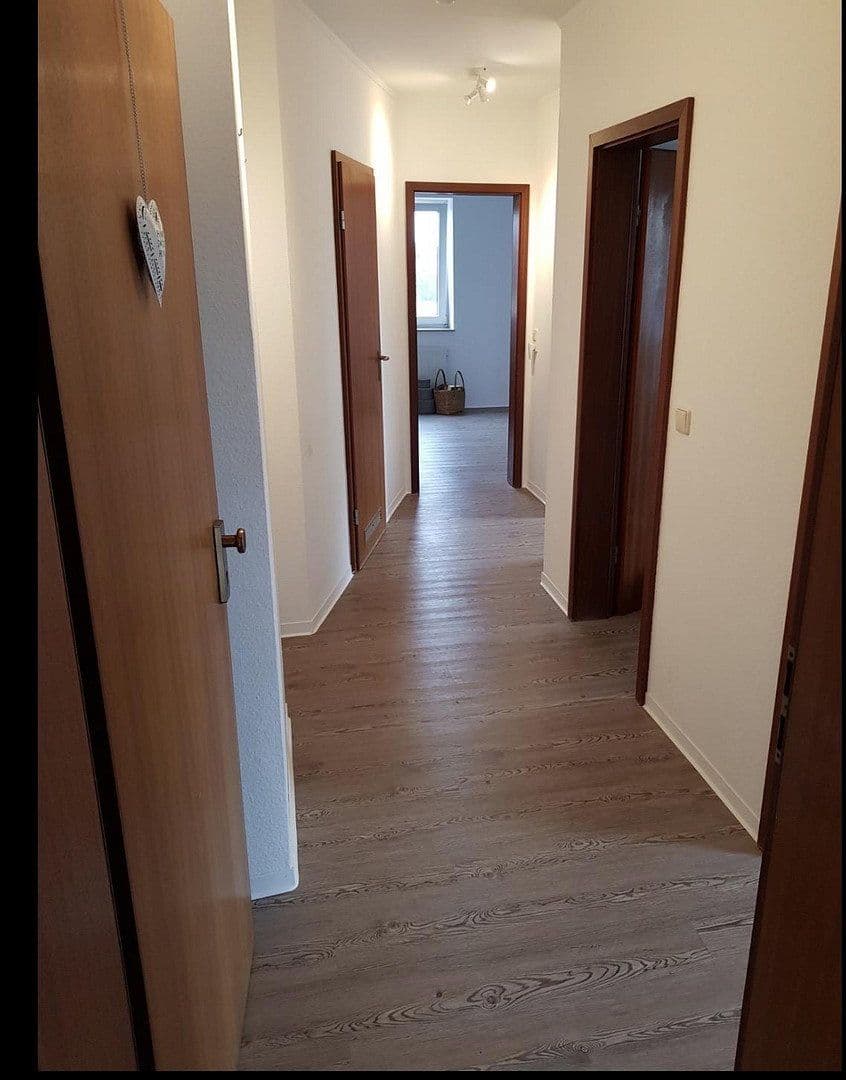 Prenájom bytu 2-izbový 54 m², Delmenhorst, Dolné Sasko Prenájom bytu 2-izbový 54 m², Delmenhorst, Dolné Sasko