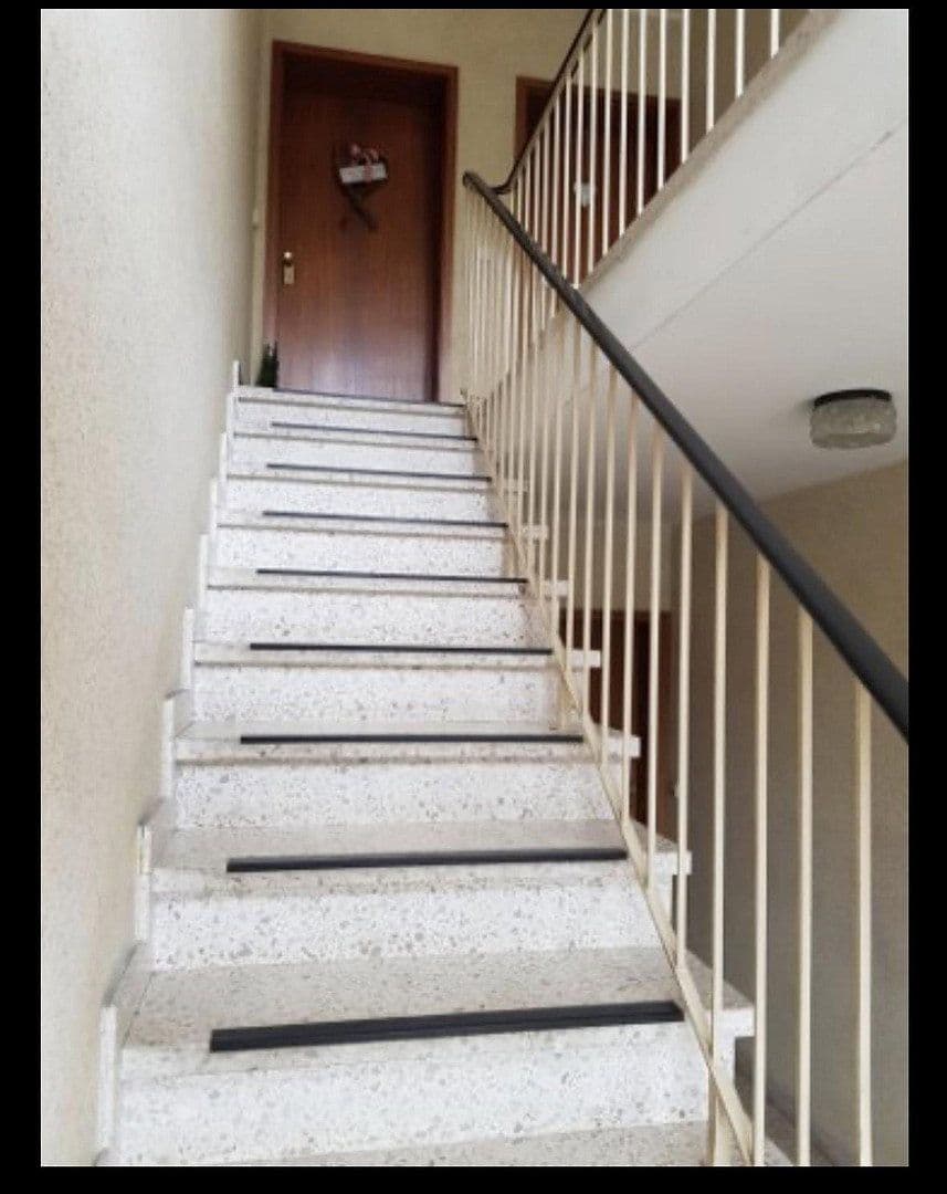 Prenájom bytu 2-izbový 54 m², Delmenhorst, Dolné Sasko Prenájom bytu 2-izbový 54 m², Delmenhorst, Dolné Sasko