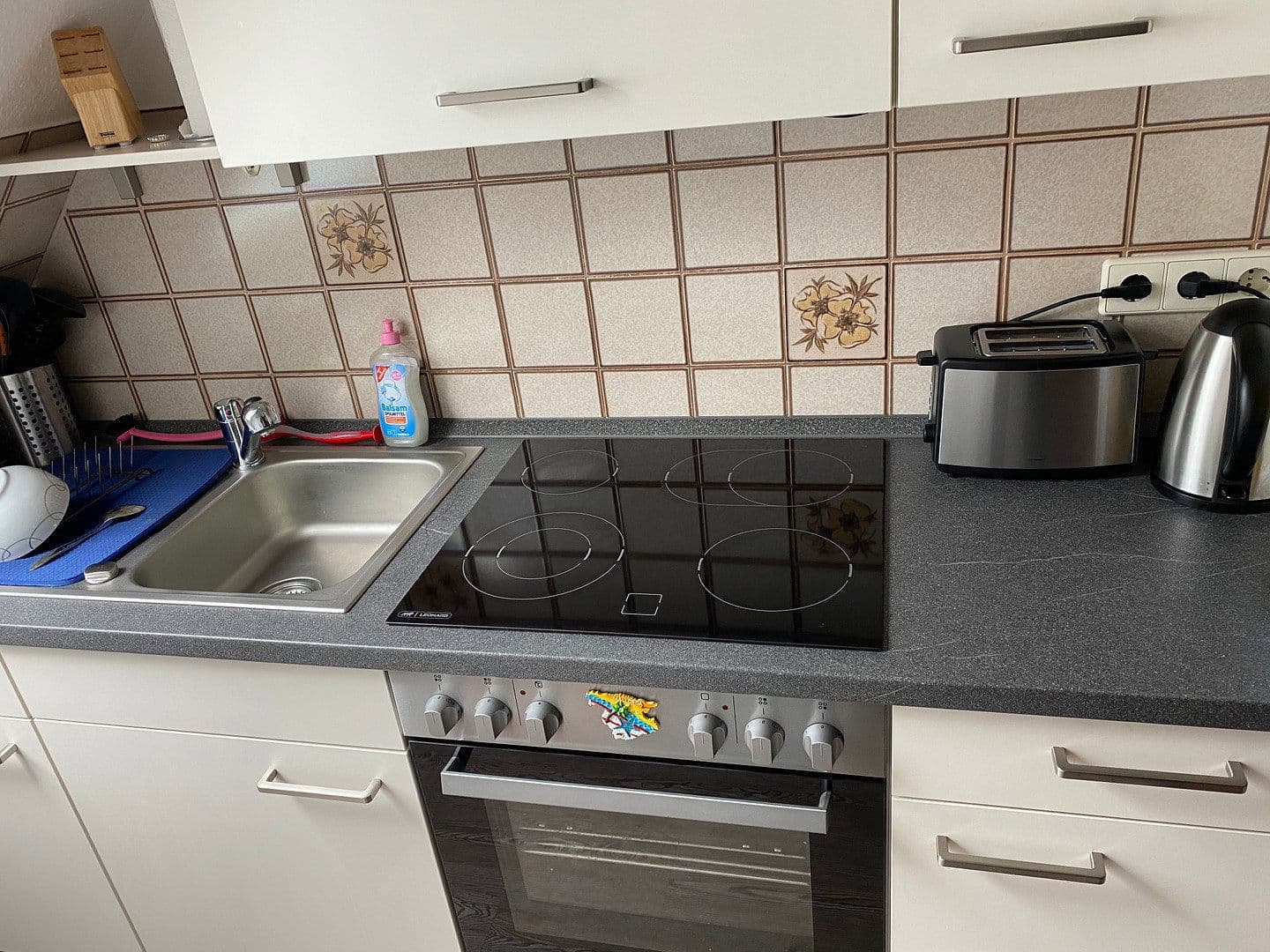 Prenájom bytu 2-izbový 54 m², Delmenhorst, Dolné Sasko Prenájom bytu 2-izbový 54 m², Delmenhorst, Dolné Sasko