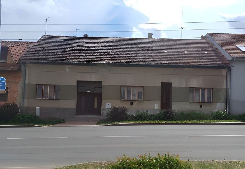 Predaj domu 220 m², pozemek 1.196 m², Brněnská, Šlapanice, Jihomoravský kraj Predaj domu 220 m², pozemek 1.196 m², Brněnská, Šlapanice, Jihomoravský kraj