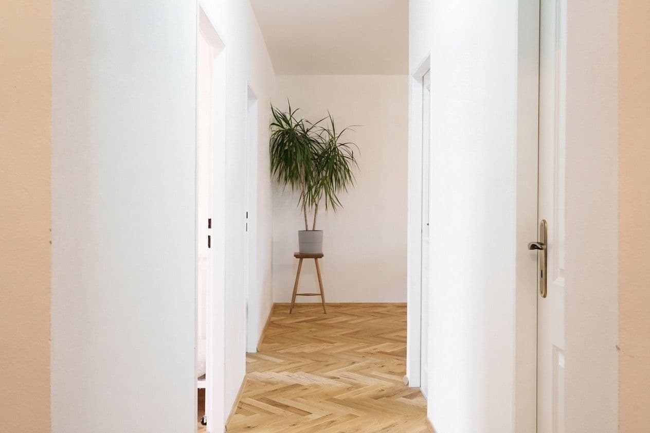 Prenájom bytu 4-izbový 90 m², Milevská, Praha, Praha Prenájom bytu 4-izbový 90 m², Milevská, Praha, Praha