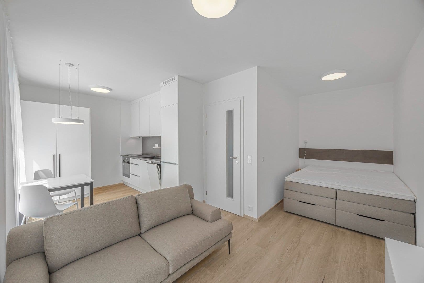 Prenájom bytu 1-izbový 34 m², Hodkovická, Praha, Praha Prenájom bytu 1-izbový 34 m², Hodkovická, Praha, Praha