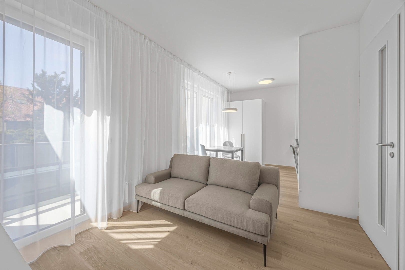 Prenájom bytu 1-izbový 34 m², Hodkovická, Praha, Praha Prenájom bytu 1-izbový 34 m², Hodkovická, Praha, Praha