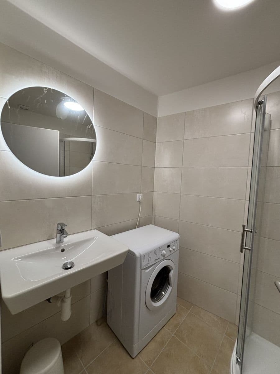 Prenájom bytu 2-izbový 65 m², Rumiště, Brno, Jihomoravský kraj Prenájom bytu 2-izbový 65 m², Rumiště, Brno, Jihomoravský kraj