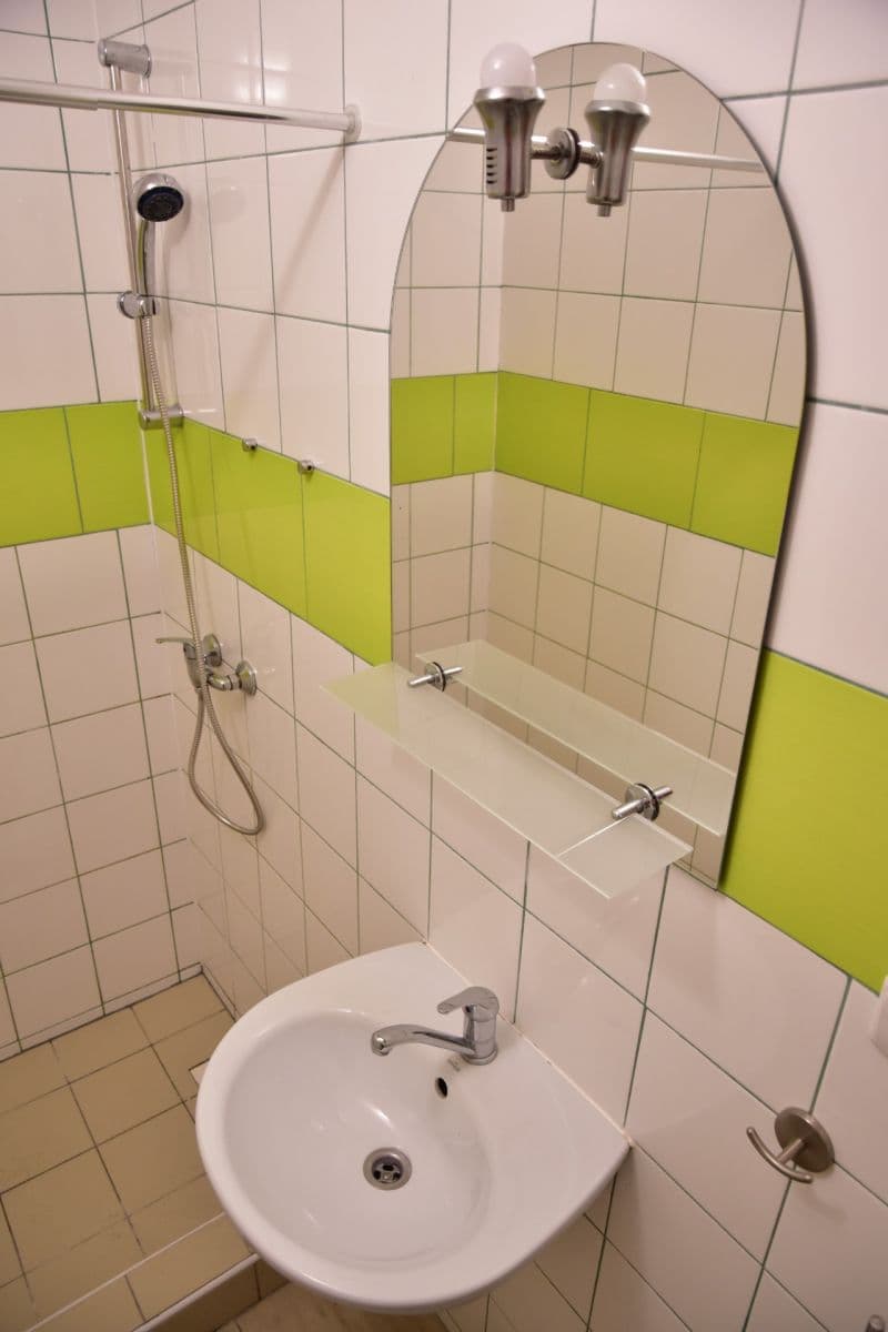 Prenájom bytu 1-izbový 34 m², Körnerova, Brno, Jihomoravský kraj Prenájom bytu 1-izbový 34 m², Körnerova, Brno, Jihomoravský kraj