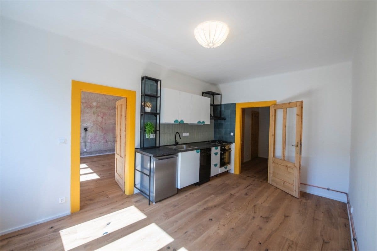 Prenájom bytu 2-izbový 57 m², Zákostelní, Praha, Praha Prenájom bytu 2-izbový 57 m², Zákostelní, Praha, Praha