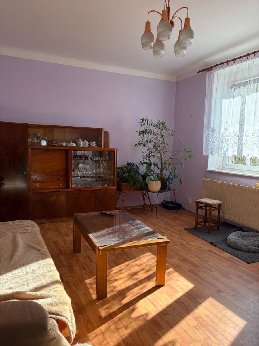 Prenájom bytu 2-izbový 150 m², Pod Viničkou, Libčice nad Vltavou, Středočeský kraj Prenájom bytu 2-izbový 150 m², Pod Viničkou, Libčice nad Vltavou, Středočeský kraj