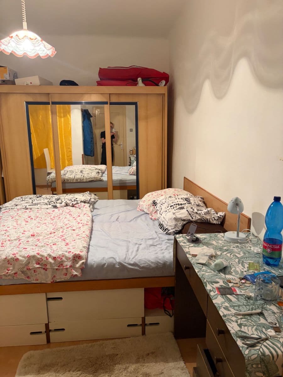 Prenájom bytu 2-izbový 150 m², Pod Viničkou, Libčice nad Vltavou, Středočeský kraj Prenájom bytu 2-izbový 150 m², Pod Viničkou, Libčice nad Vltavou, Středočeský kraj