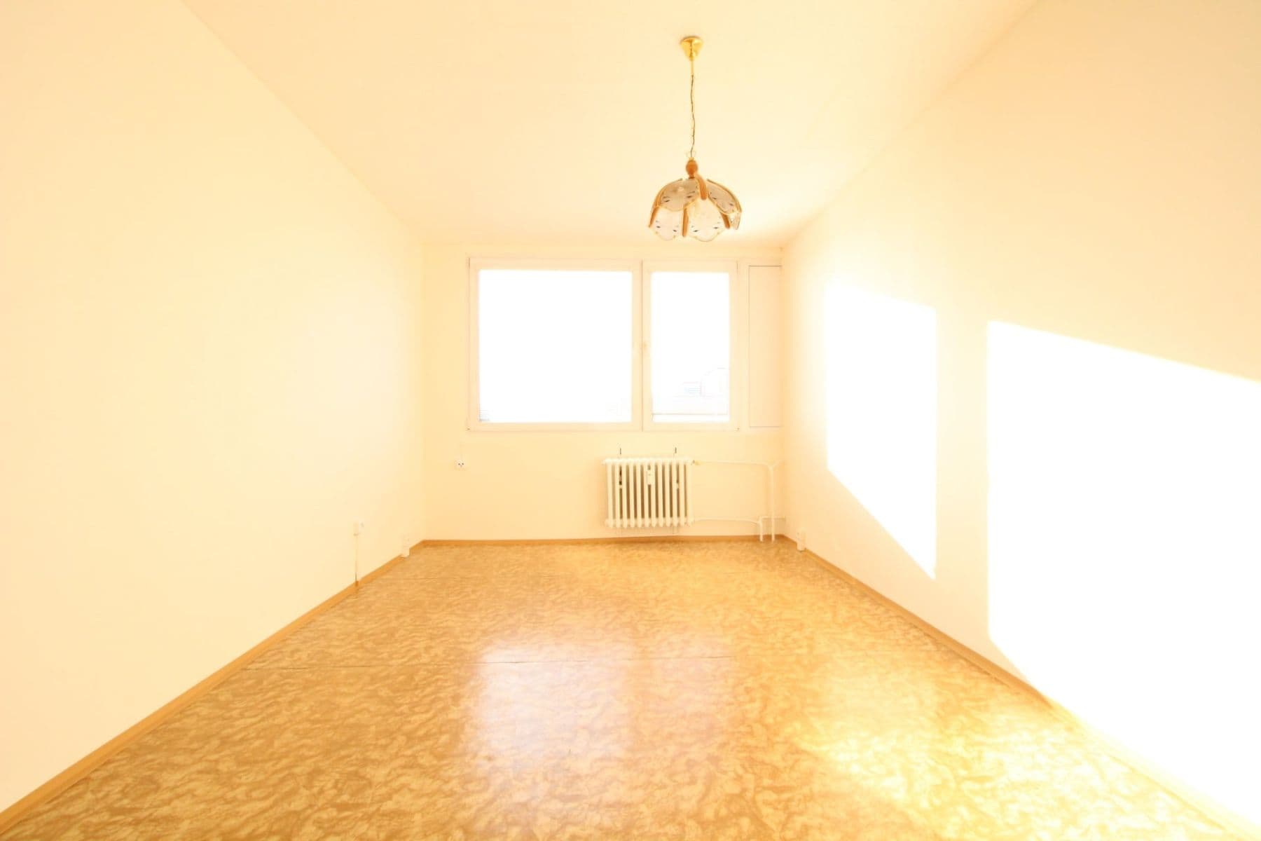 Prenájom bytu 2-izbový 43 m², Krouzova, Praha, Praha Prenájom bytu 2-izbový 43 m², Krouzova, Praha, Praha