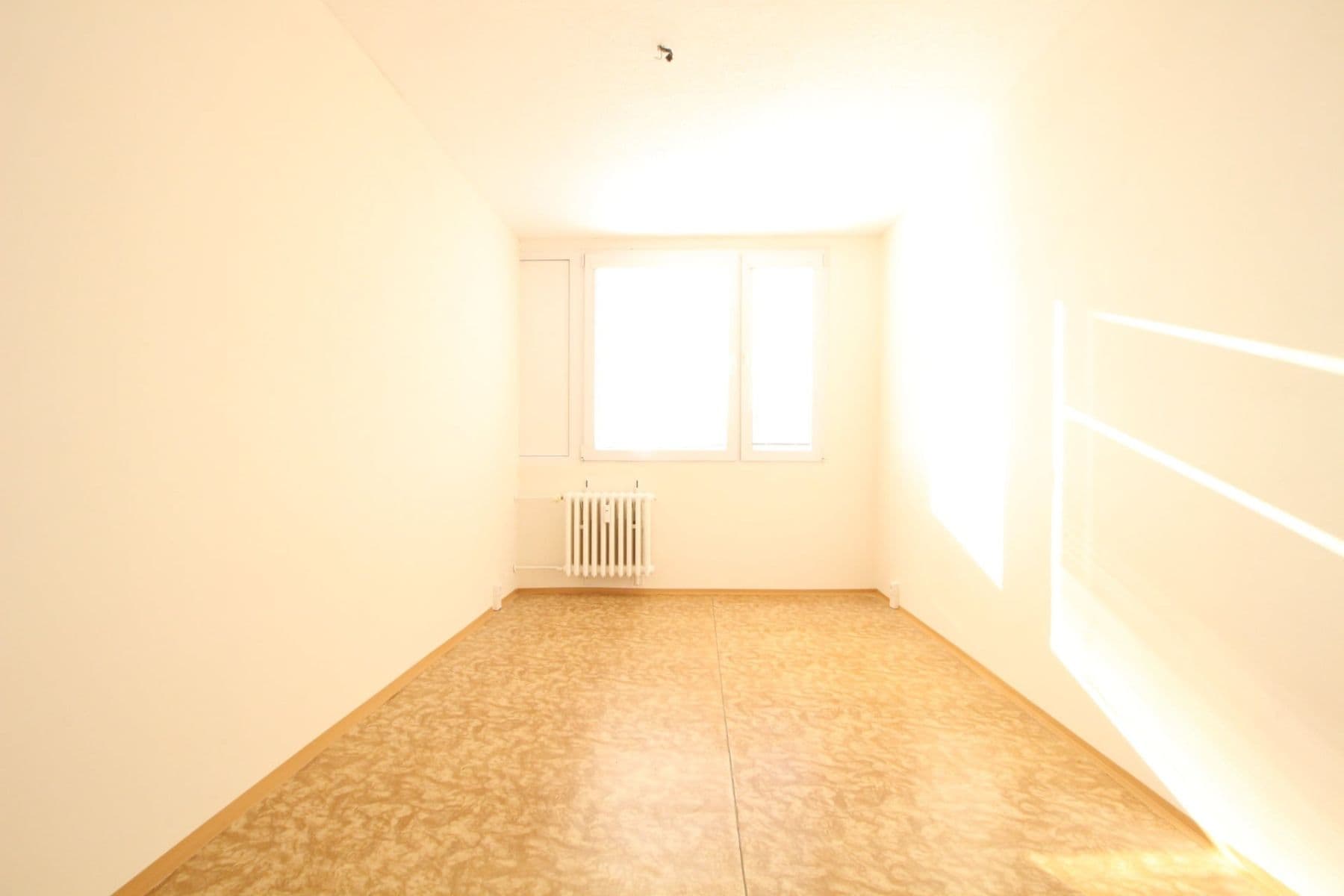 Prenájom bytu 2-izbový 43 m², Krouzova, Praha, Praha Prenájom bytu 2-izbový 43 m², Krouzova, Praha, Praha