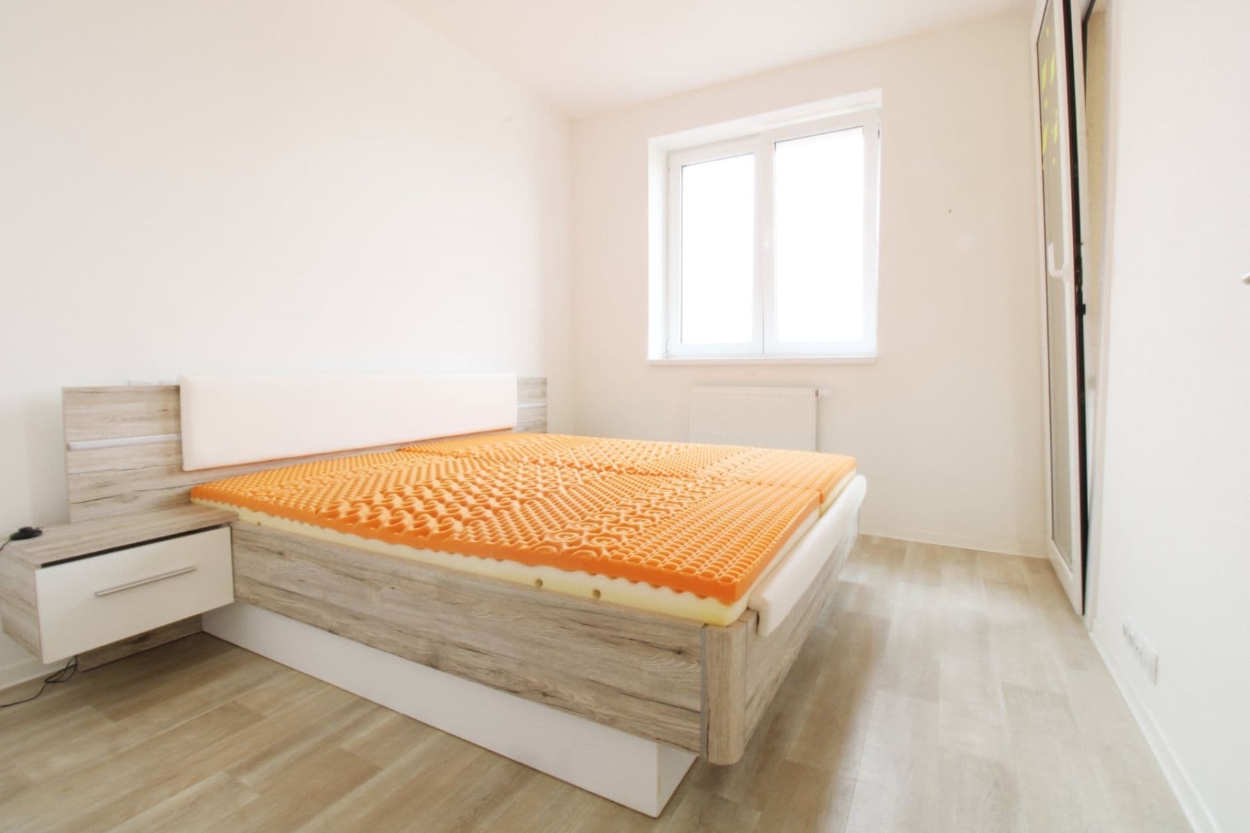 Prenájom bytu 2-izbový 49 m², Plovární, Plzeň, Plzeňský kraj Prenájom bytu 2-izbový 49 m², Plovární, Plzeň, Plzeňský kraj