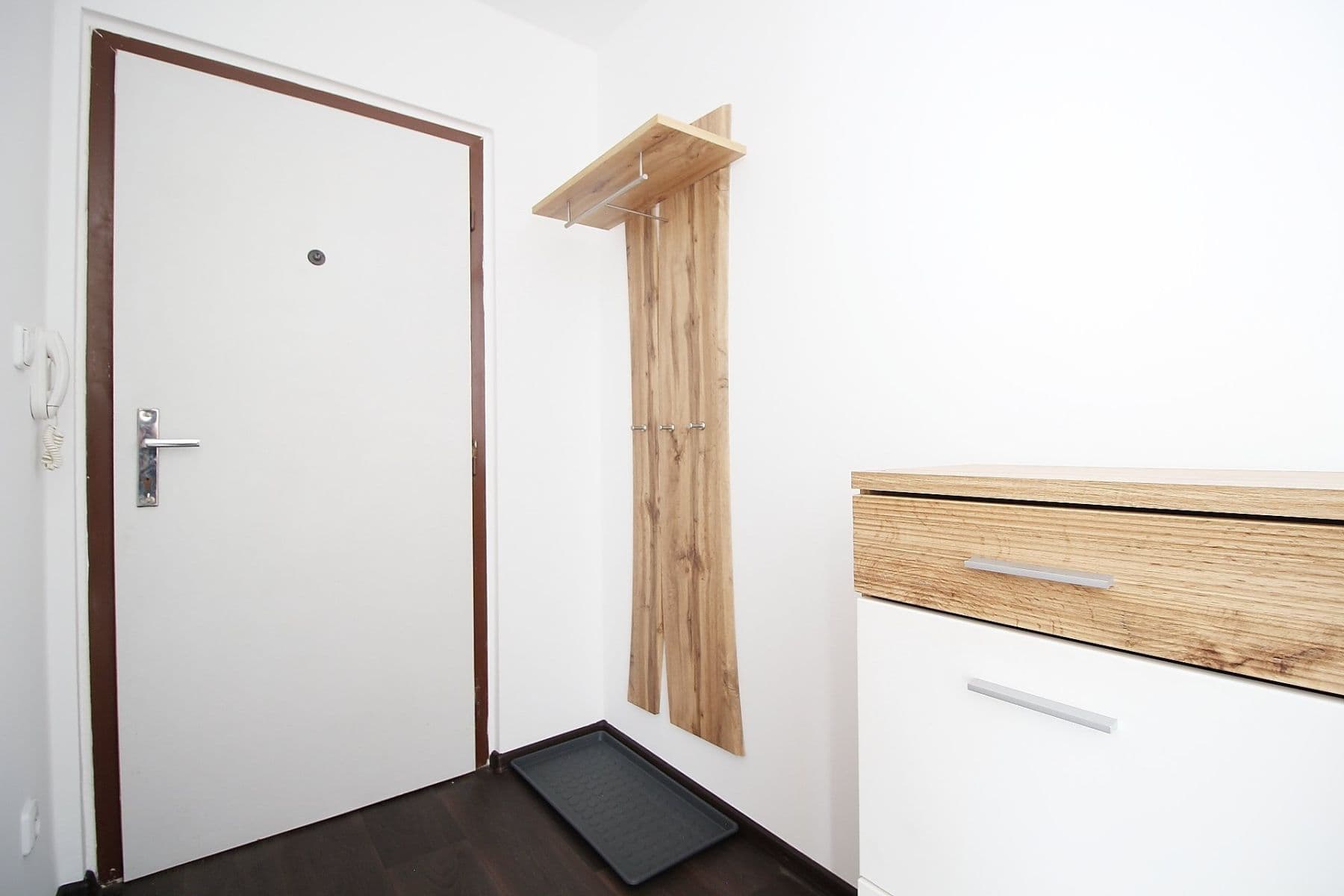 Prenájom bytu 2-izbový 49 m², Za Parkem, Dobřichovice, Středočeský kraj Prenájom bytu 2-izbový 49 m², Za Parkem, Dobřichovice, Středočeský kraj