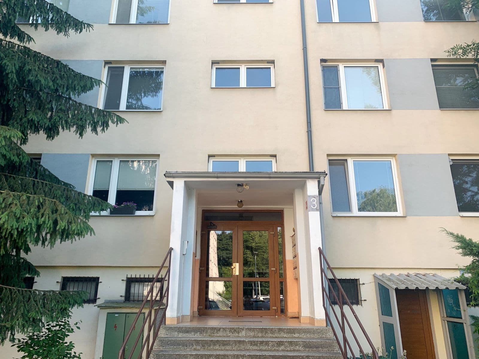 Prenájom bytu 2-izbový 49 m², Za Parkem, Dobřichovice, Středočeský kraj Prenájom bytu 2-izbový 49 m², Za Parkem, Dobřichovice, Středočeský kraj