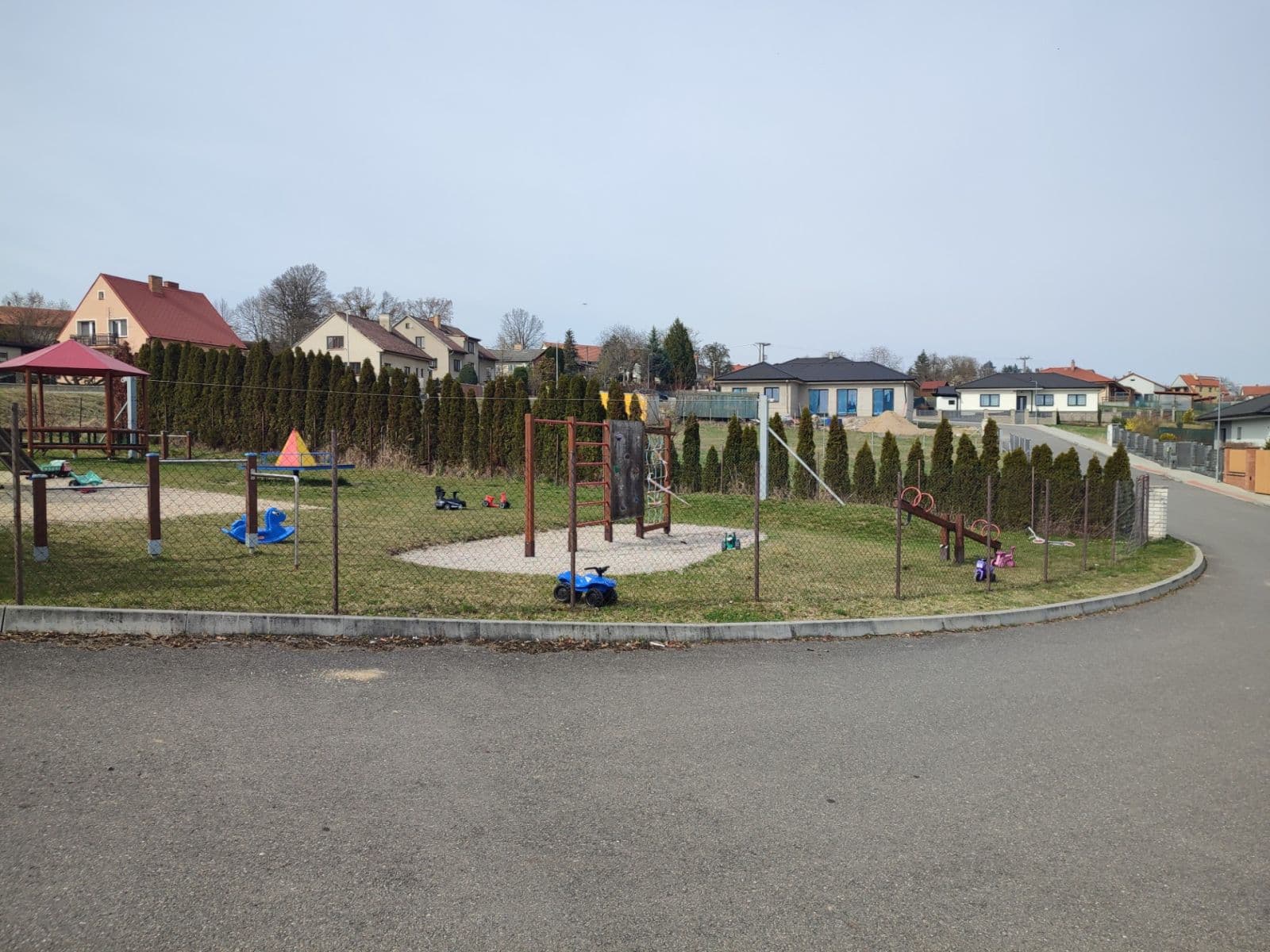 Predaj pozemku 961 m², Prosenická Lhota, Středočeský kraj Predaj pozemku 961 m², Prosenická Lhota, Středočeský kraj