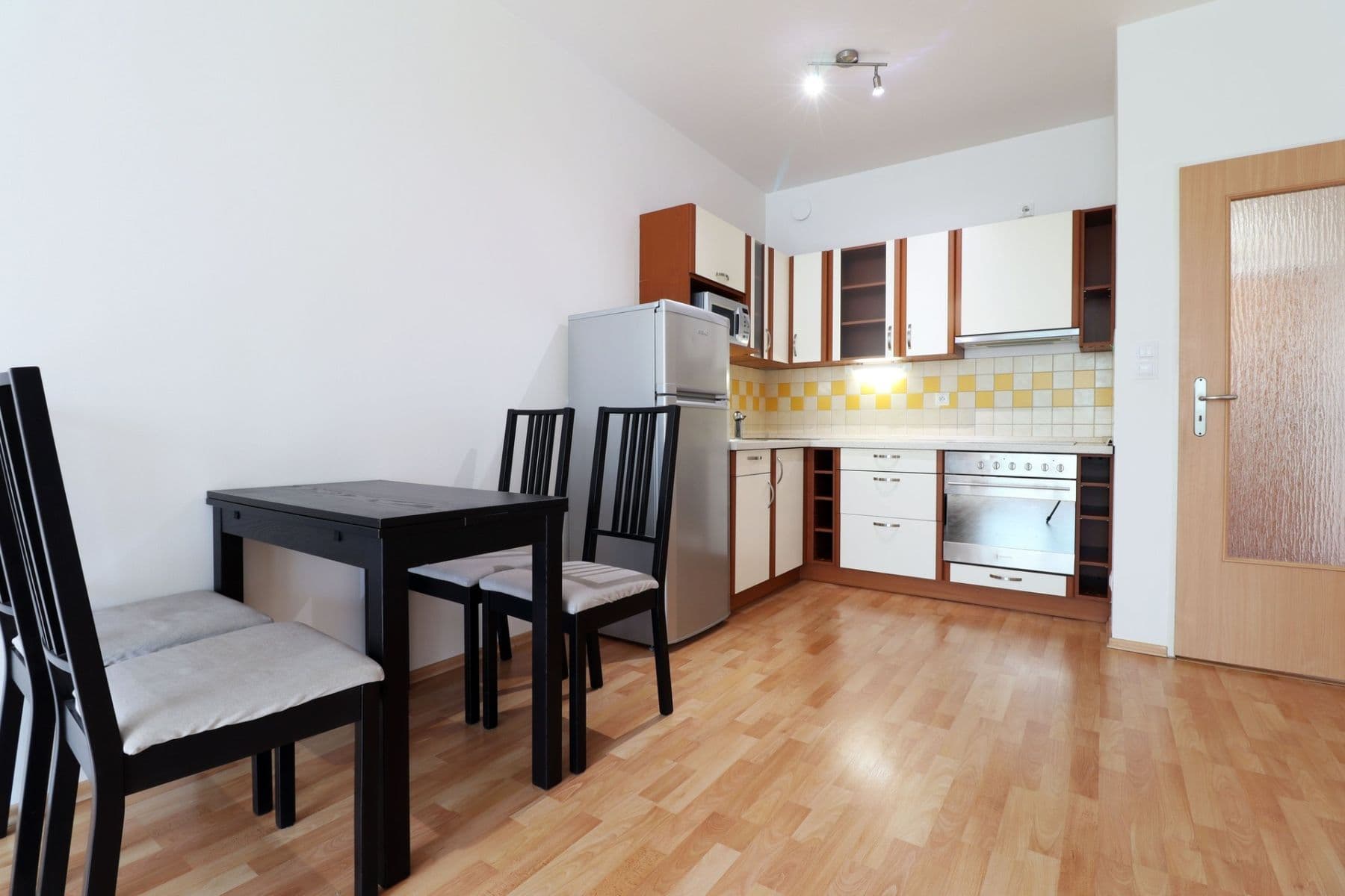 Prenájom bytu 2-izbový 51 m², Pod Harfou, Praha, Praha Prenájom bytu 2-izbový 51 m², Pod Harfou, Praha, Praha
