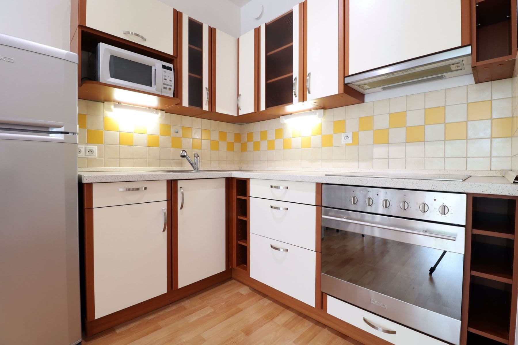 Prenájom bytu 2-izbový 51 m², Pod Harfou, Praha, Praha Prenájom bytu 2-izbový 51 m², Pod Harfou, Praha, Praha