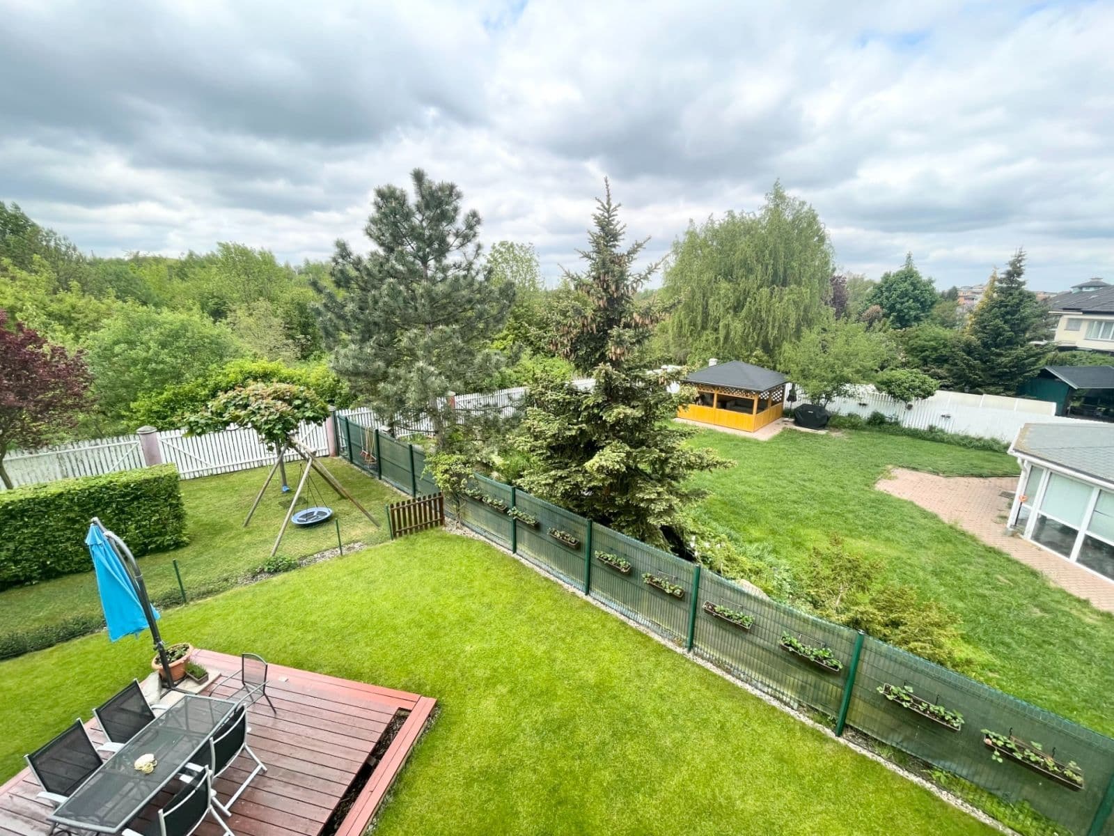 Prenájom bytu 3-izbový 111 m², Za zahradami, Praha, Praha Prenájom bytu 3-izbový 111 m², Za zahradami, Praha, Praha