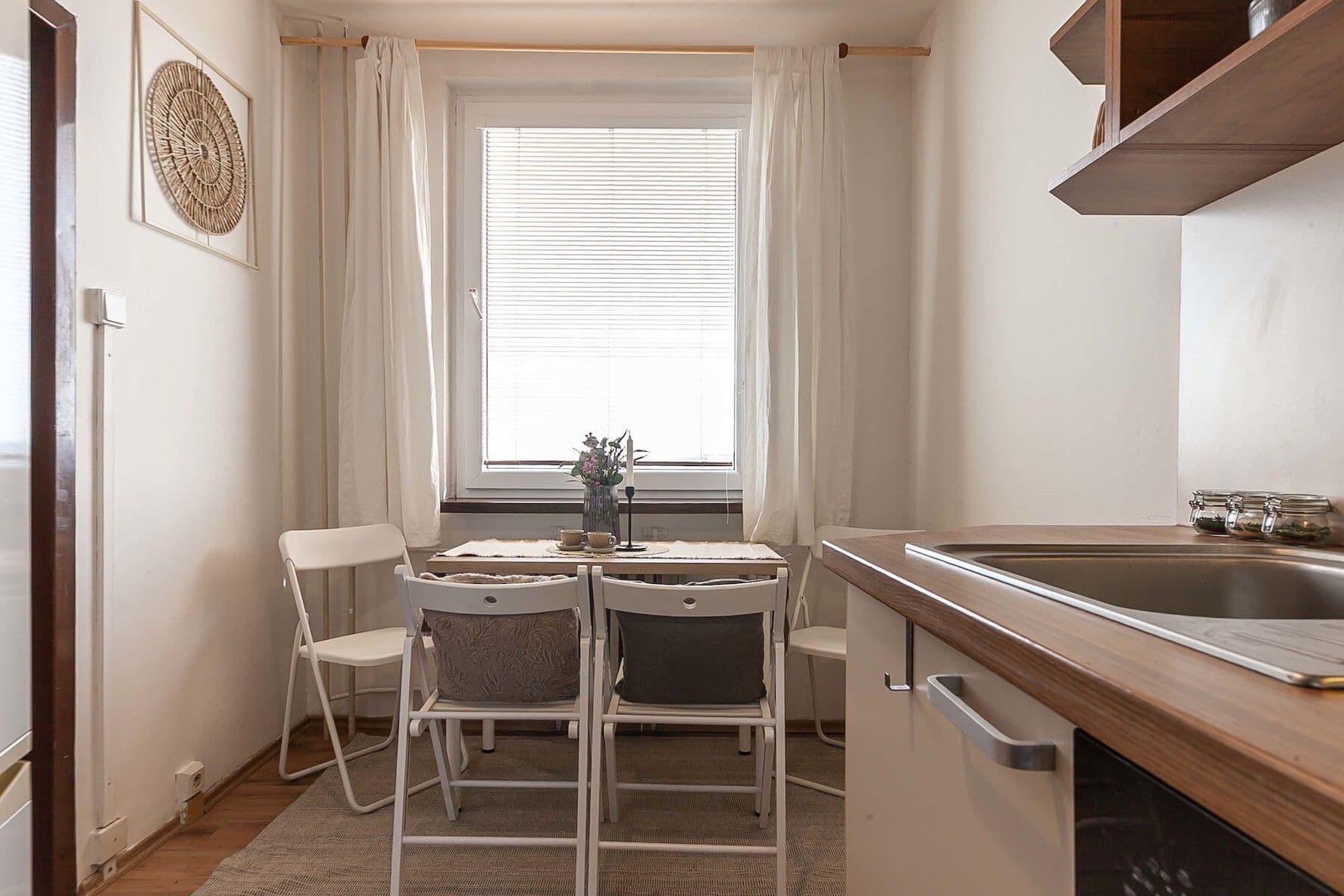 Predaj bytu 3-izbový 65 m², Krynická, Praha, Praha Predaj bytu 3-izbový 65 m², Krynická, Praha, Praha