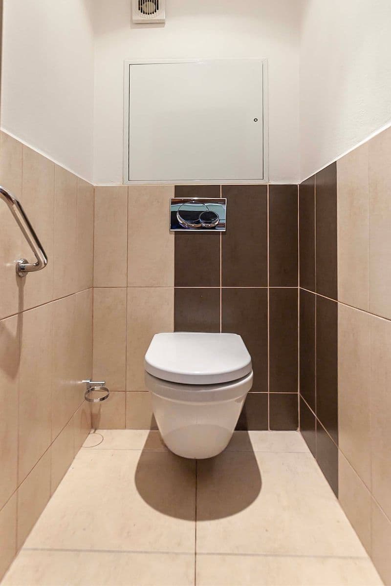 Predaj bytu 3-izbový 65 m², Krynická, Praha, Praha Predaj bytu 3-izbový 65 m², Krynická, Praha, Praha