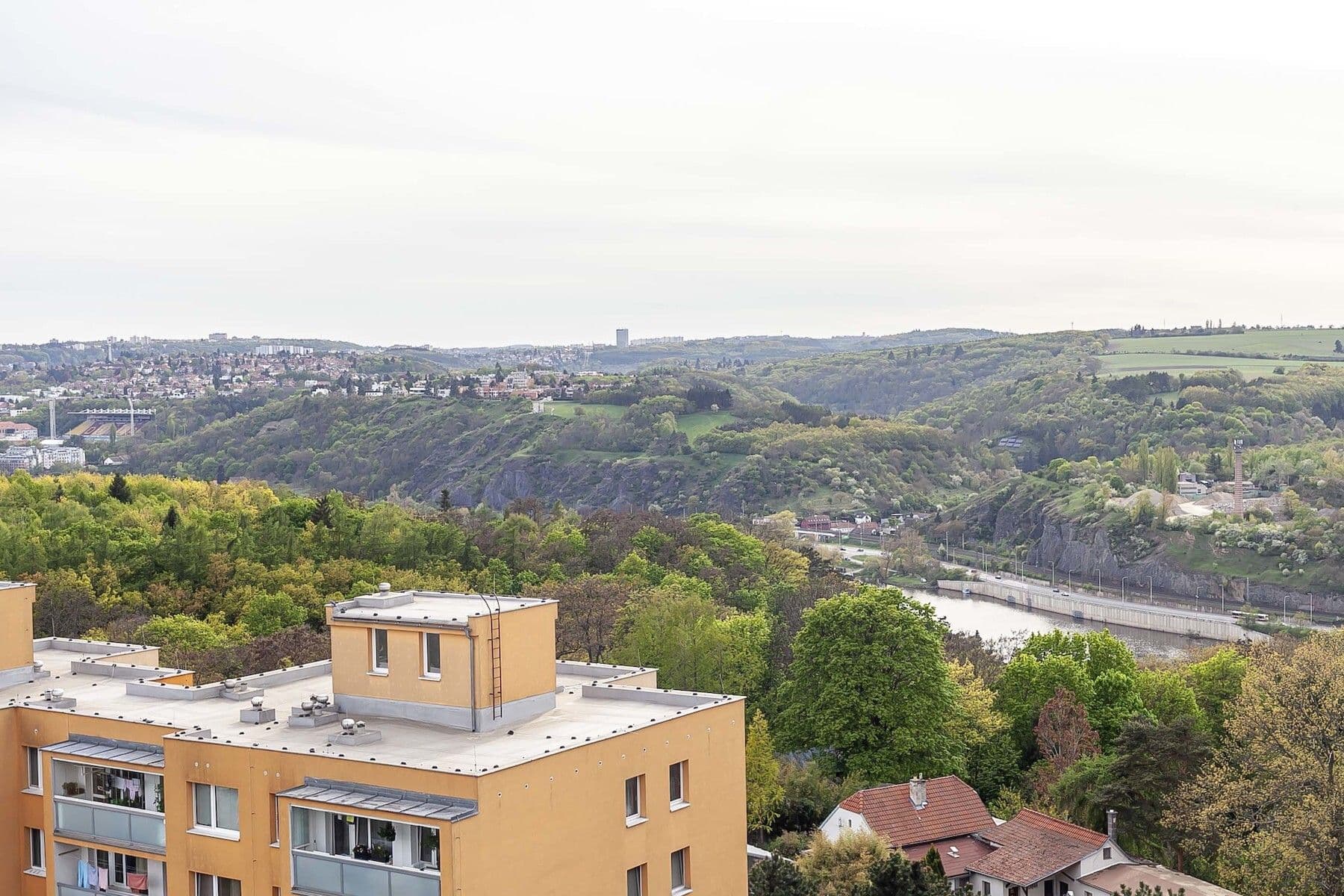 Predaj bytu 3-izbový 65 m², Krynická, Praha, Praha Predaj bytu 3-izbový 65 m², Krynická, Praha, Praha