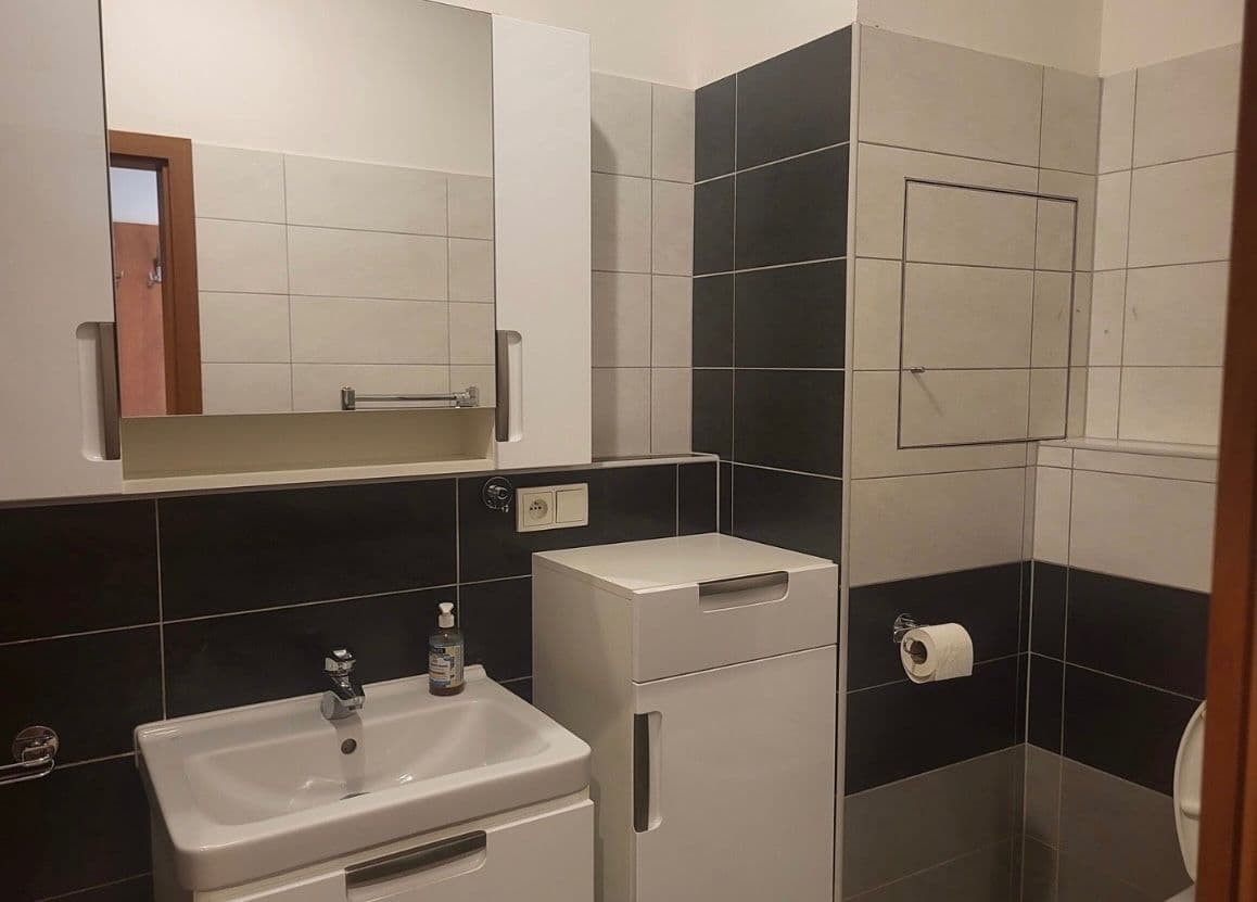 Prenájom bytu 3-izbový 75 m², Královopolská, Brno, Jihomoravský kraj Prenájom bytu 3-izbový 75 m², Královopolská, Brno, Jihomoravský kraj