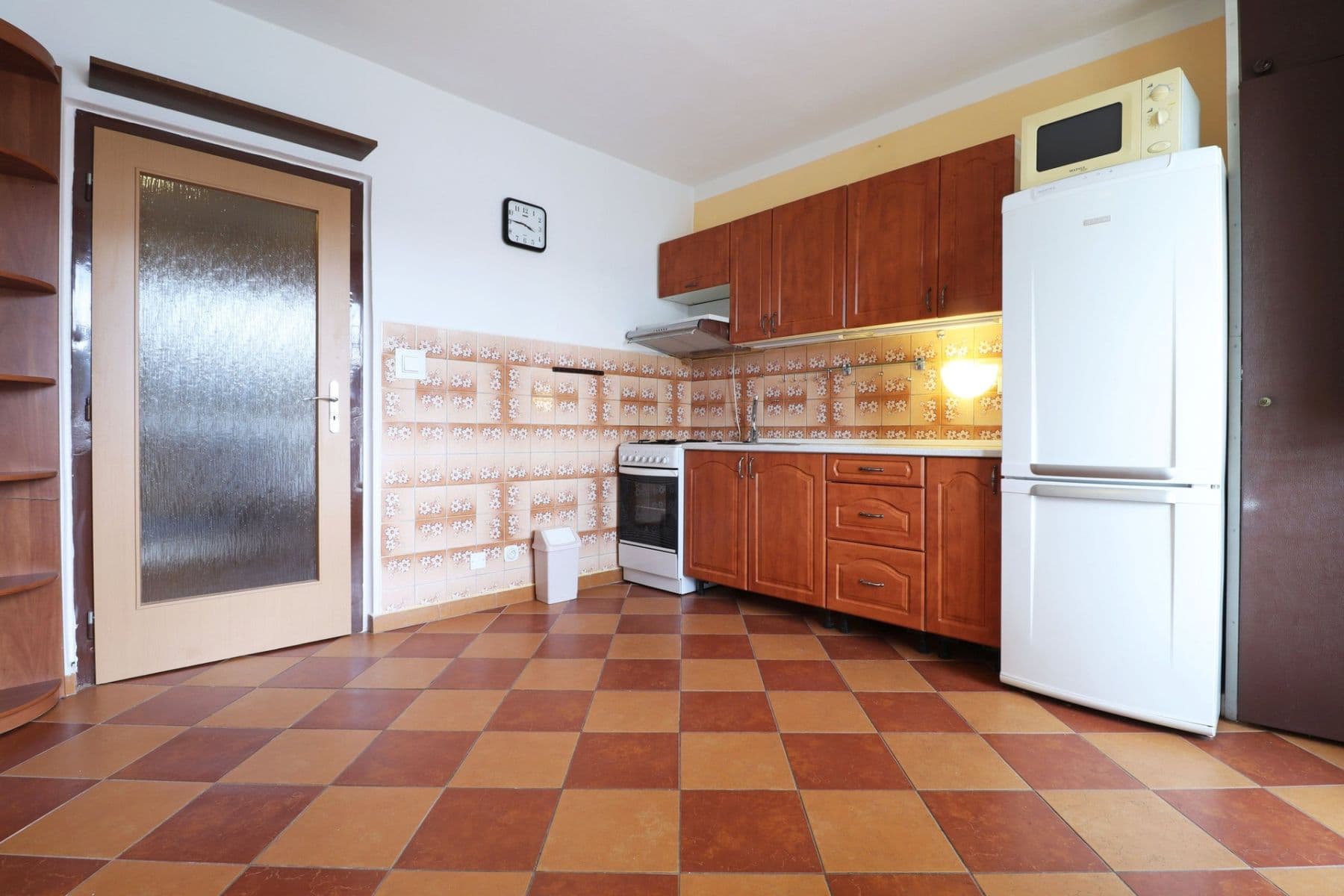 Prenájom bytu 3-izbový 66 m², Křivoklátská, Praha, Praha Prenájom bytu 3-izbový 66 m², Křivoklátská, Praha, Praha