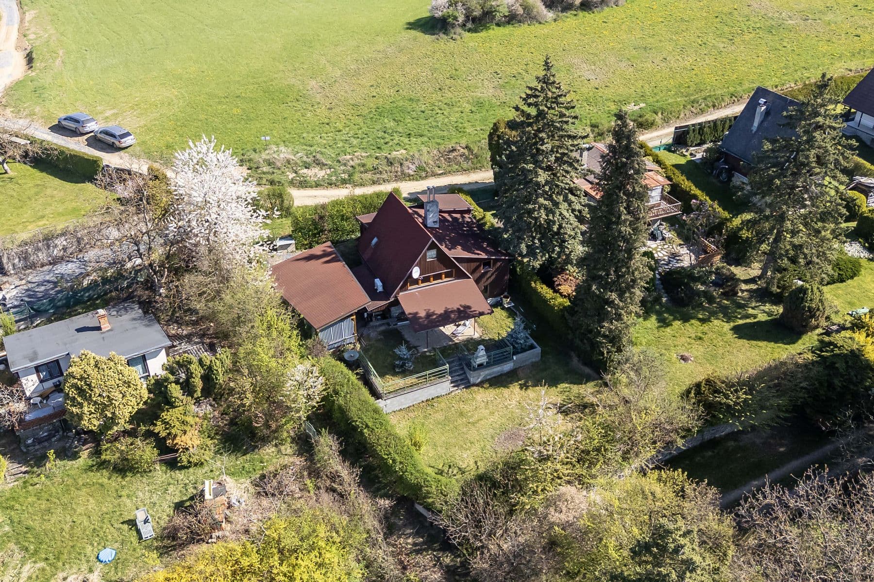 Predaj rekreačného objektu 126 m², pozemek 429 m², Rabyně, Středočeský kraj Predaj rekreačného objektu 126 m², pozemek 429 m², Rabyně, Středočeský kraj