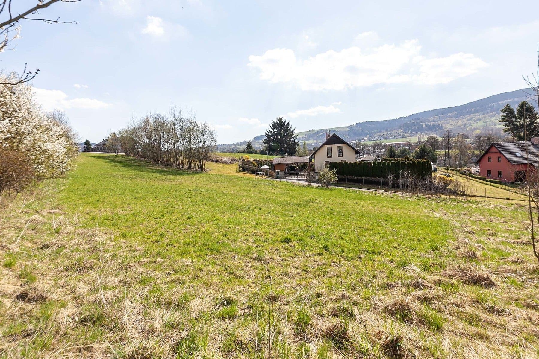 Predaj pozemku 1.050 m², Šimonovice, Liberecký kraj Predaj pozemku 1.050 m², Šimonovice, Liberecký kraj