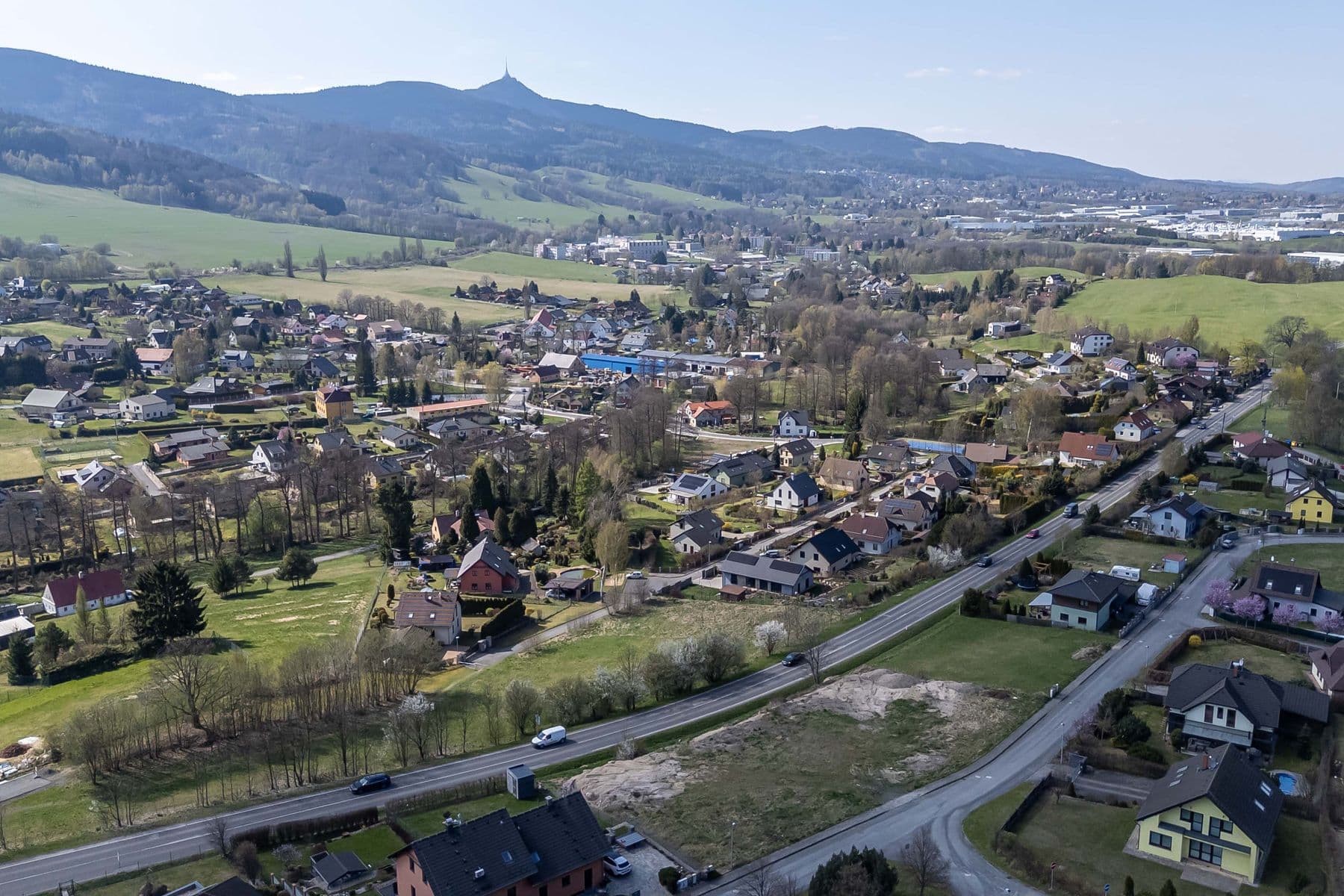 Predaj pozemku 1.050 m², Šimonovice, Liberecký kraj Predaj pozemku 1.050 m², Šimonovice, Liberecký kraj