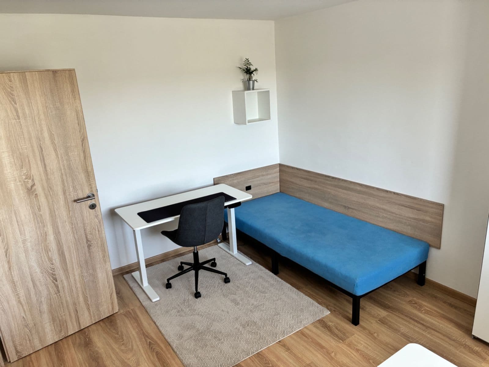 Predaj bytu 2-izbový 53 m², Lhotecká, Mníšek pod Brdy, Středočeský kraj Predaj bytu 2-izbový 53 m², Lhotecká, Mníšek pod Brdy, Středočeský kraj