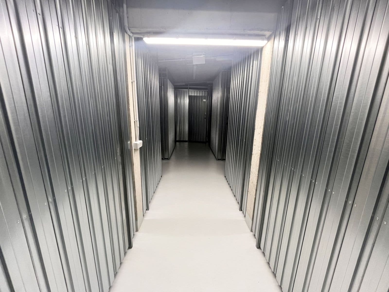 Prenájom bytu 3-izbový 72 m², Hodkovická, Praha, Praha Prenájom bytu 3-izbový 72 m², Hodkovická, Praha, Praha